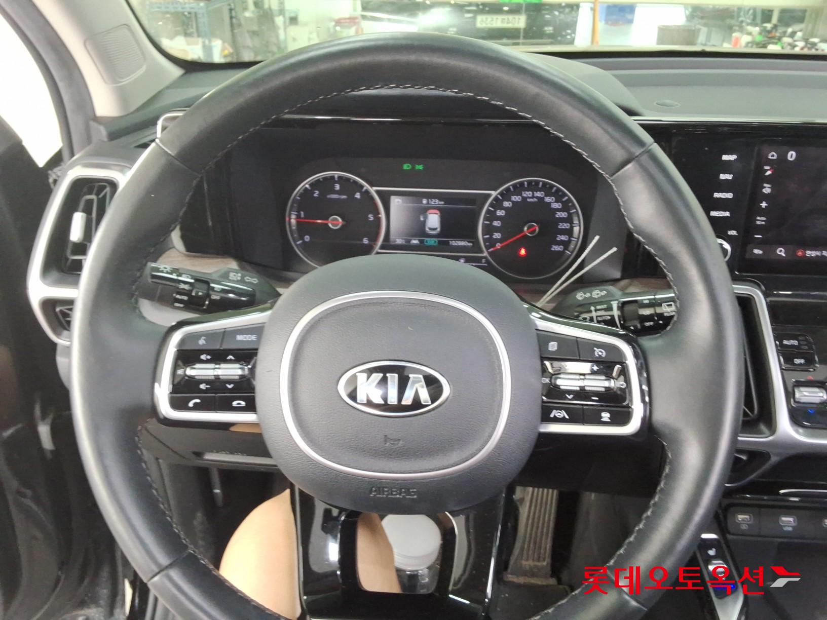 2021 - kia sorento
