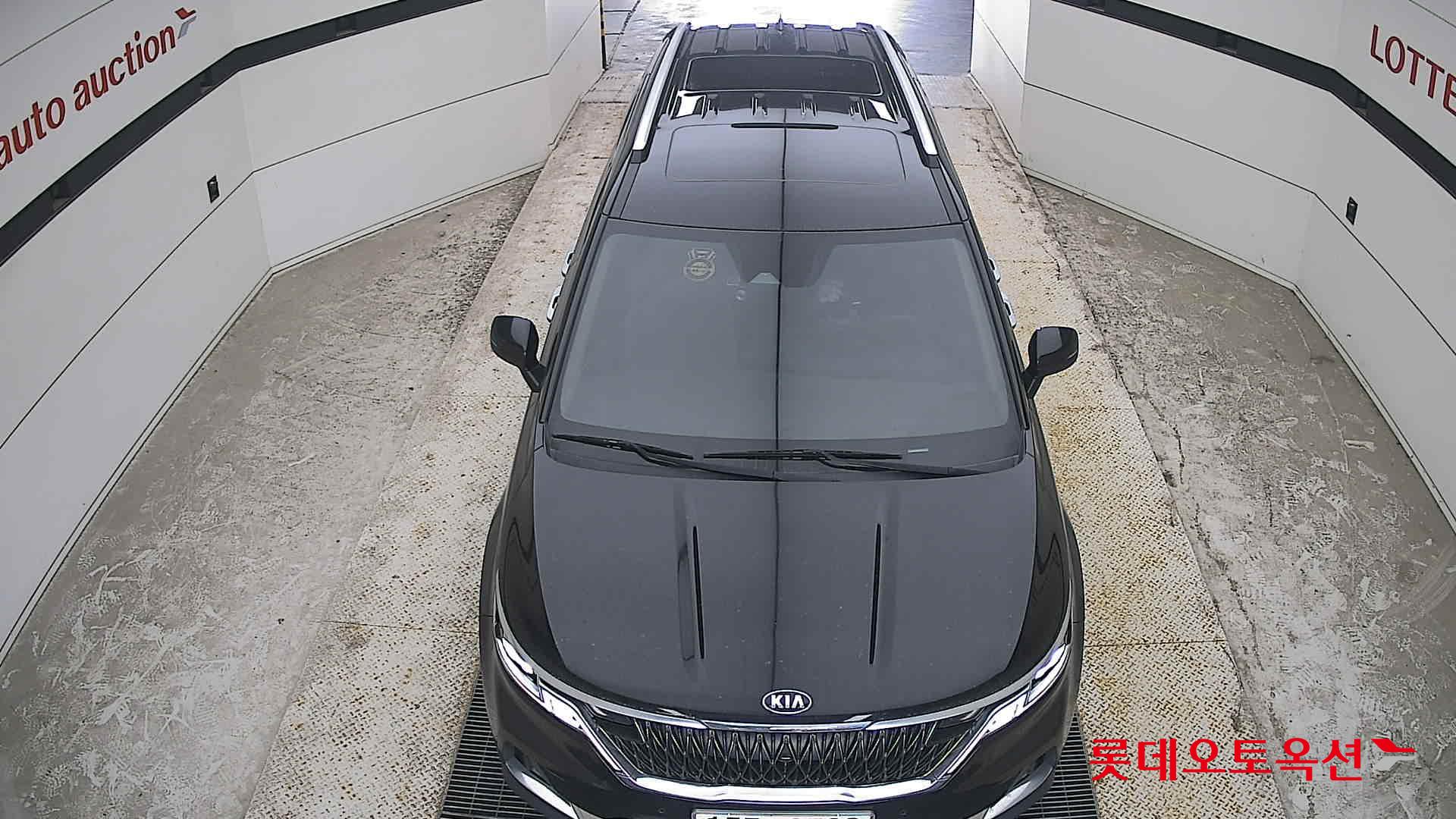 2021 - kia carnival
