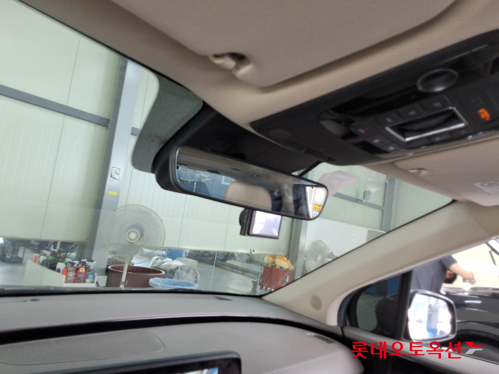 2021 - kia carnival