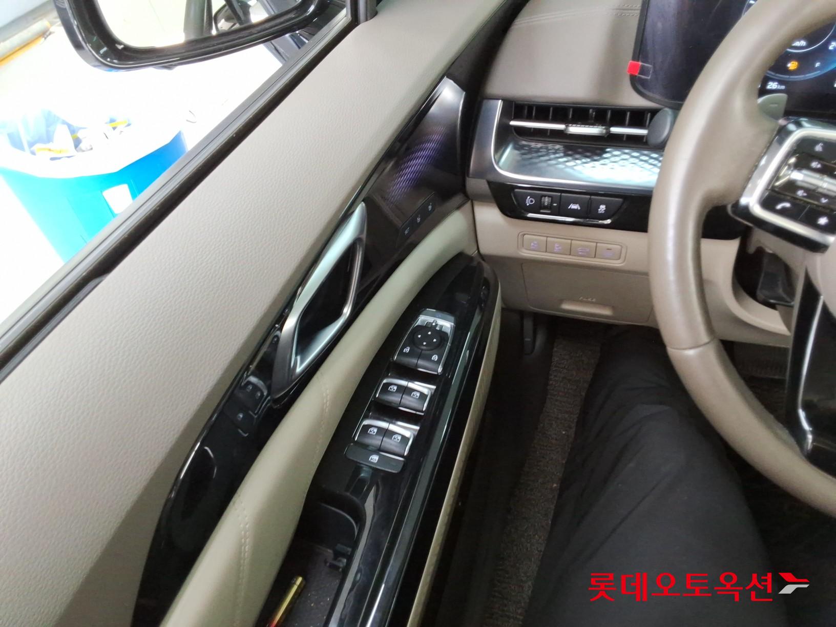2023 - kia carnival