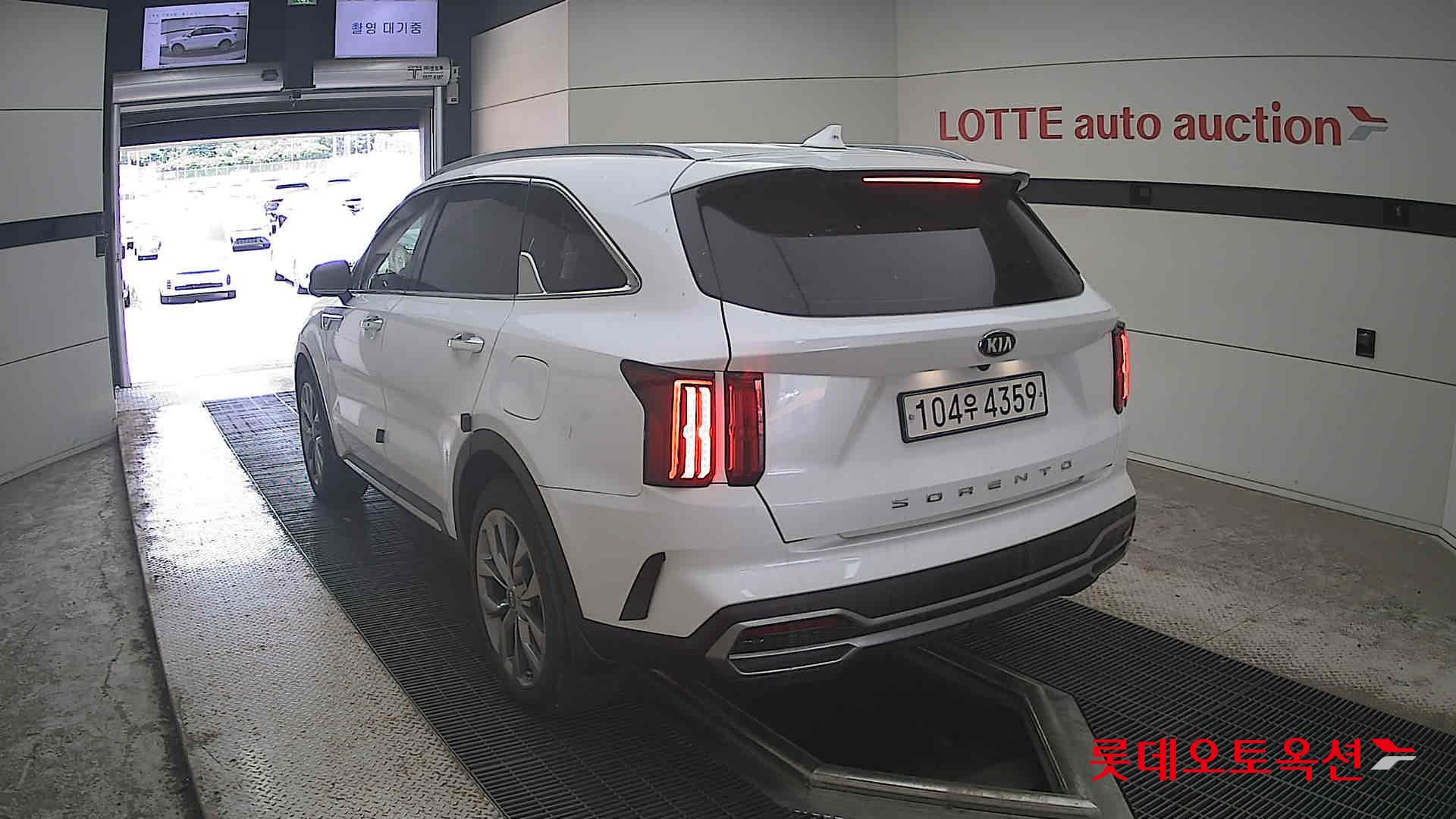 2021 - kia sorento