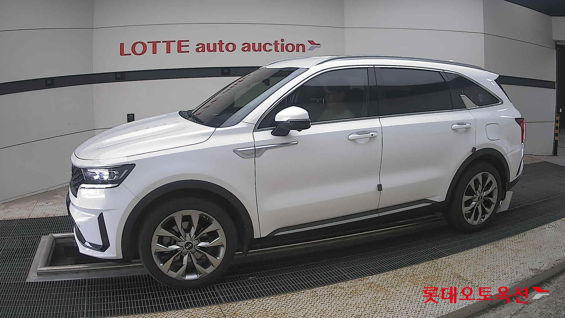 2021 - kia sorento
