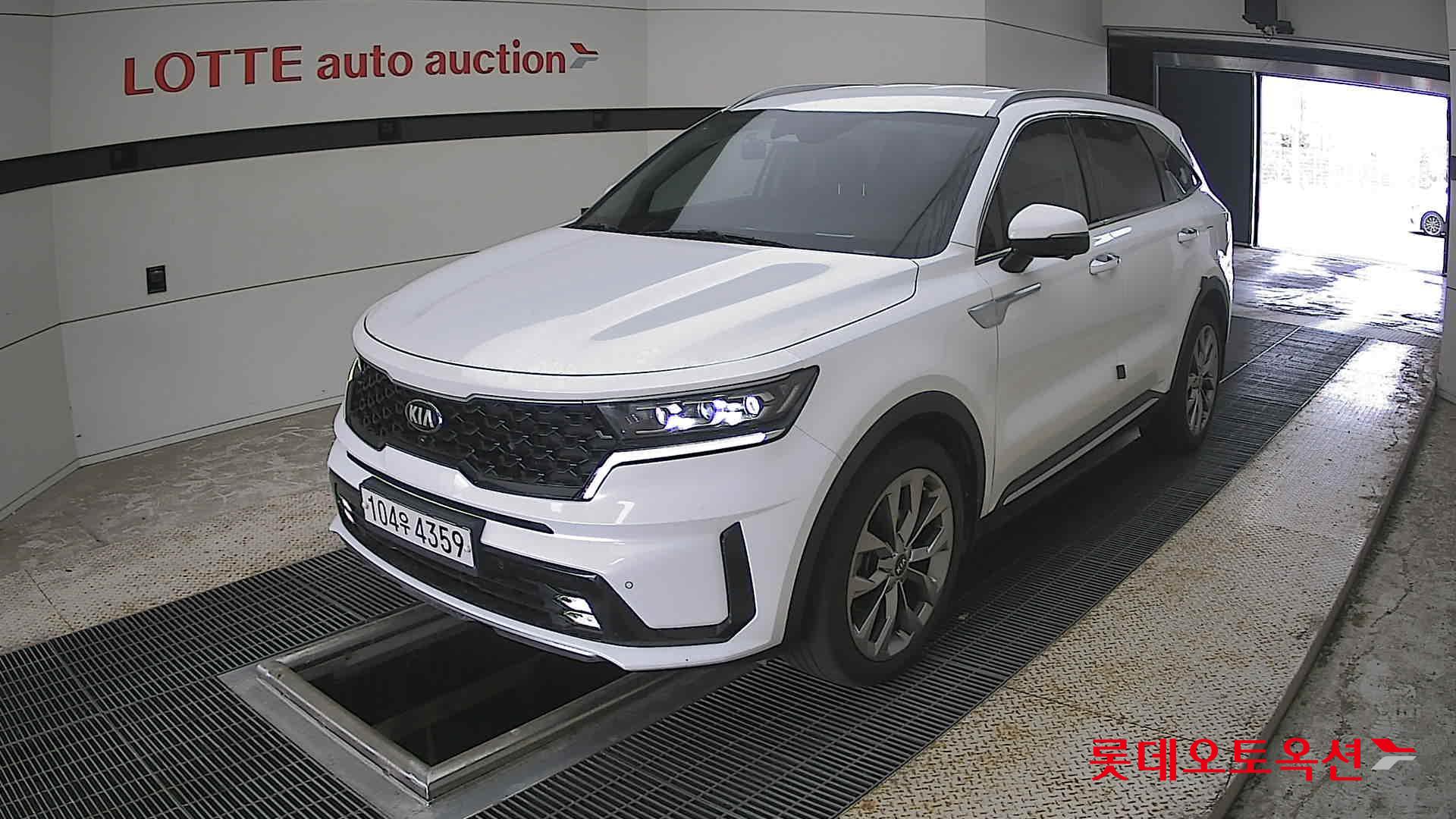 2021 - kia sorento
