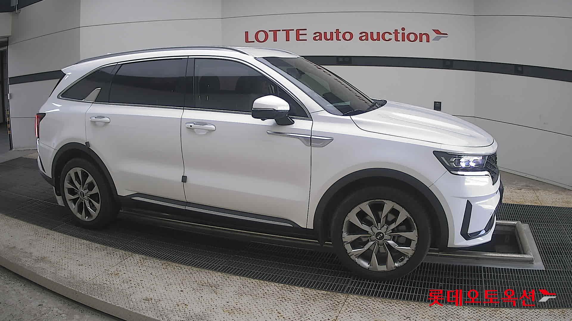 2021 - kia sorento