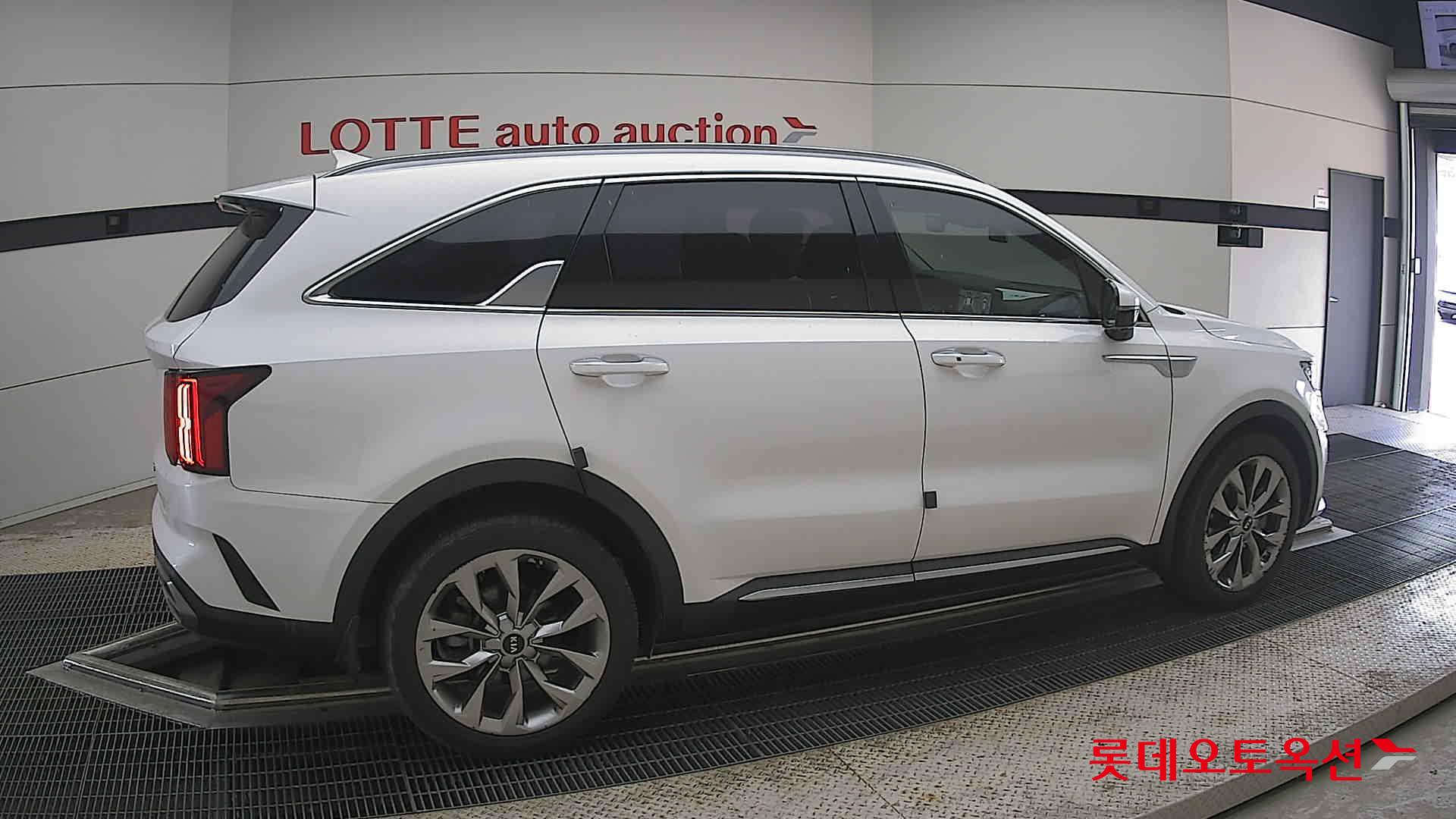 2021 - kia sorento