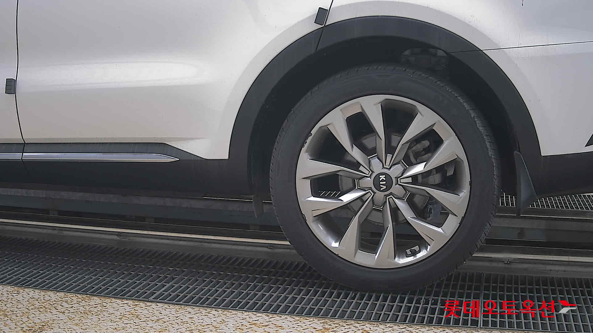 2021 - kia sorento