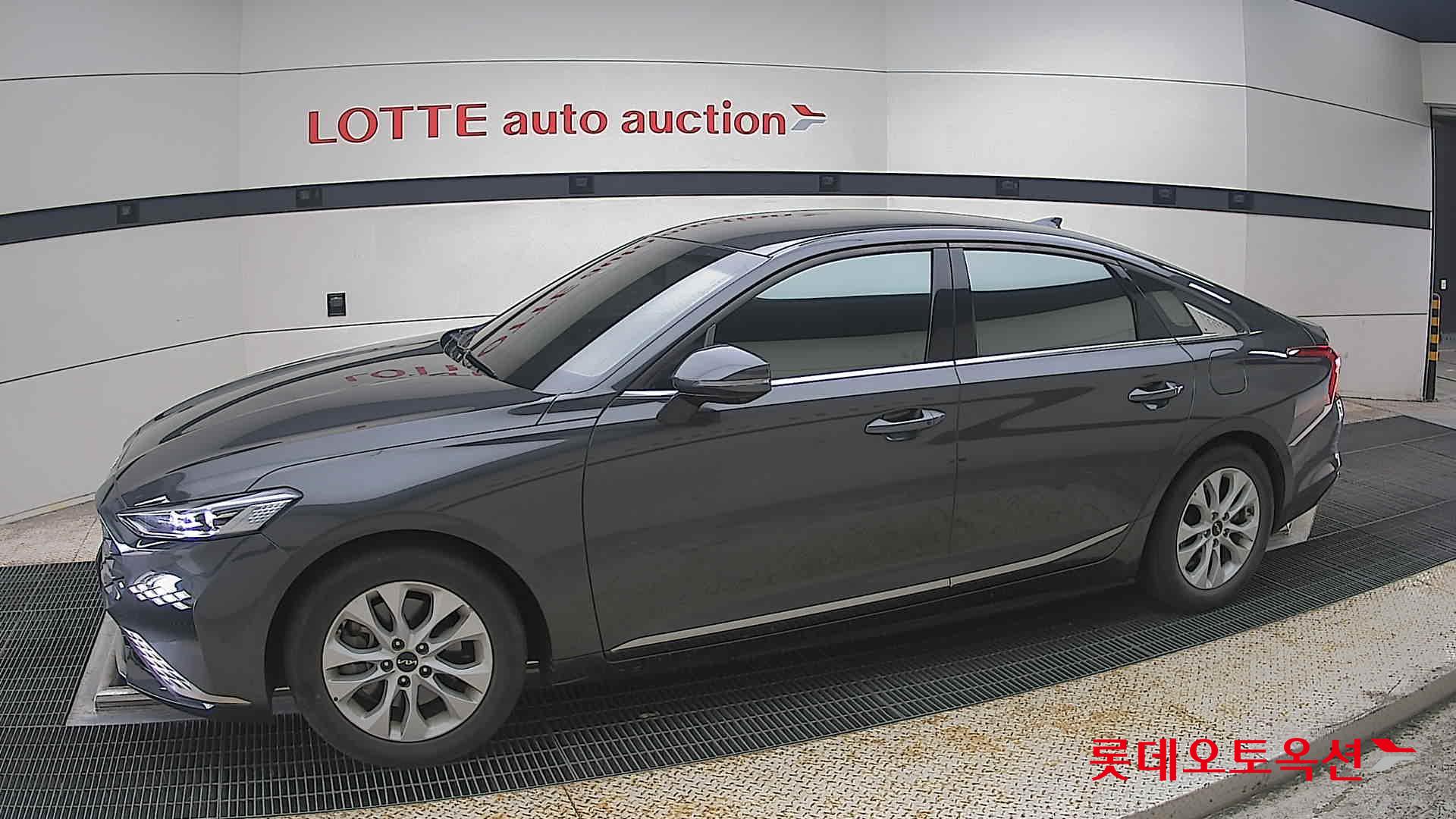 2023 - kia k8