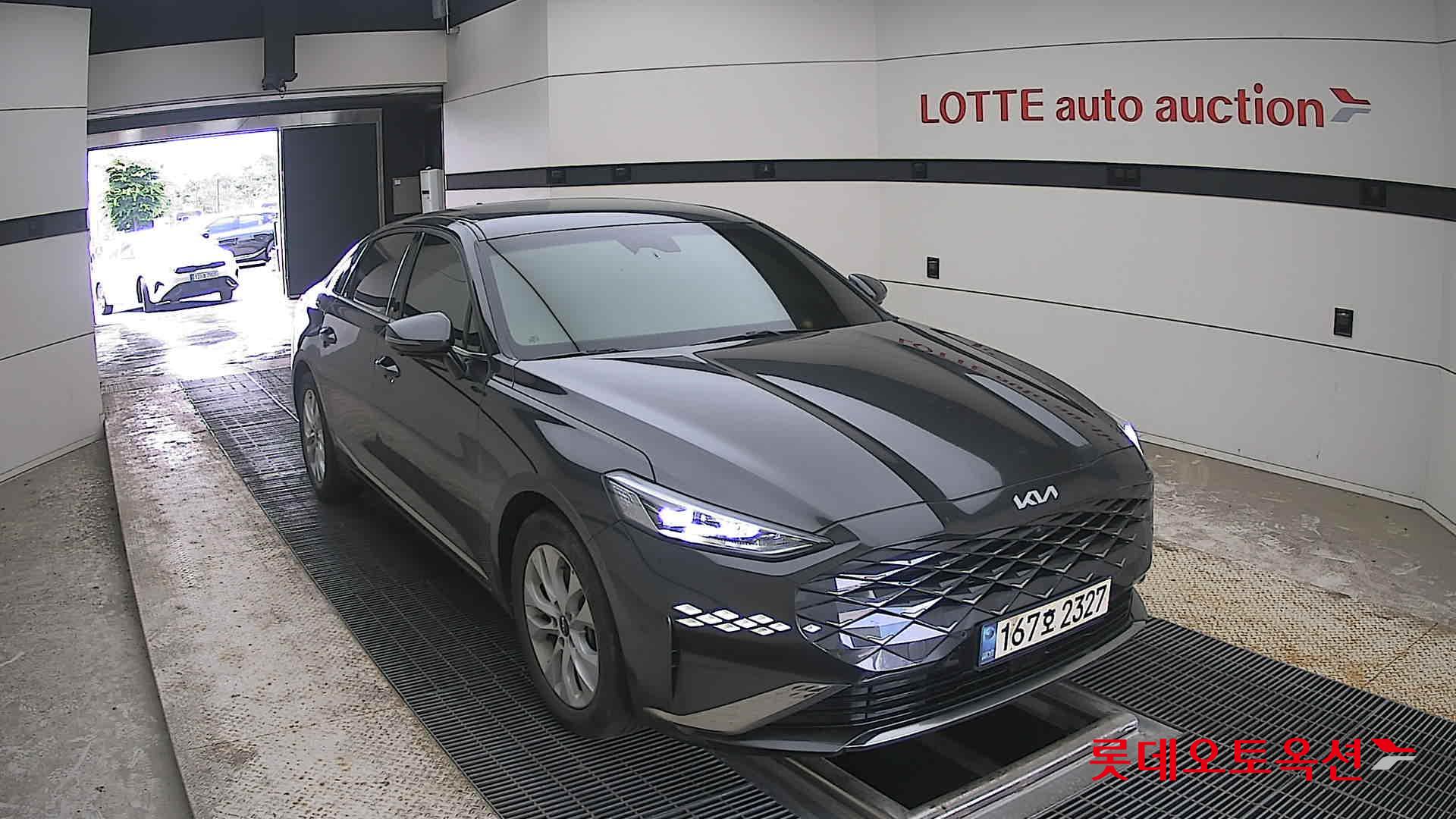 2023 - kia k8