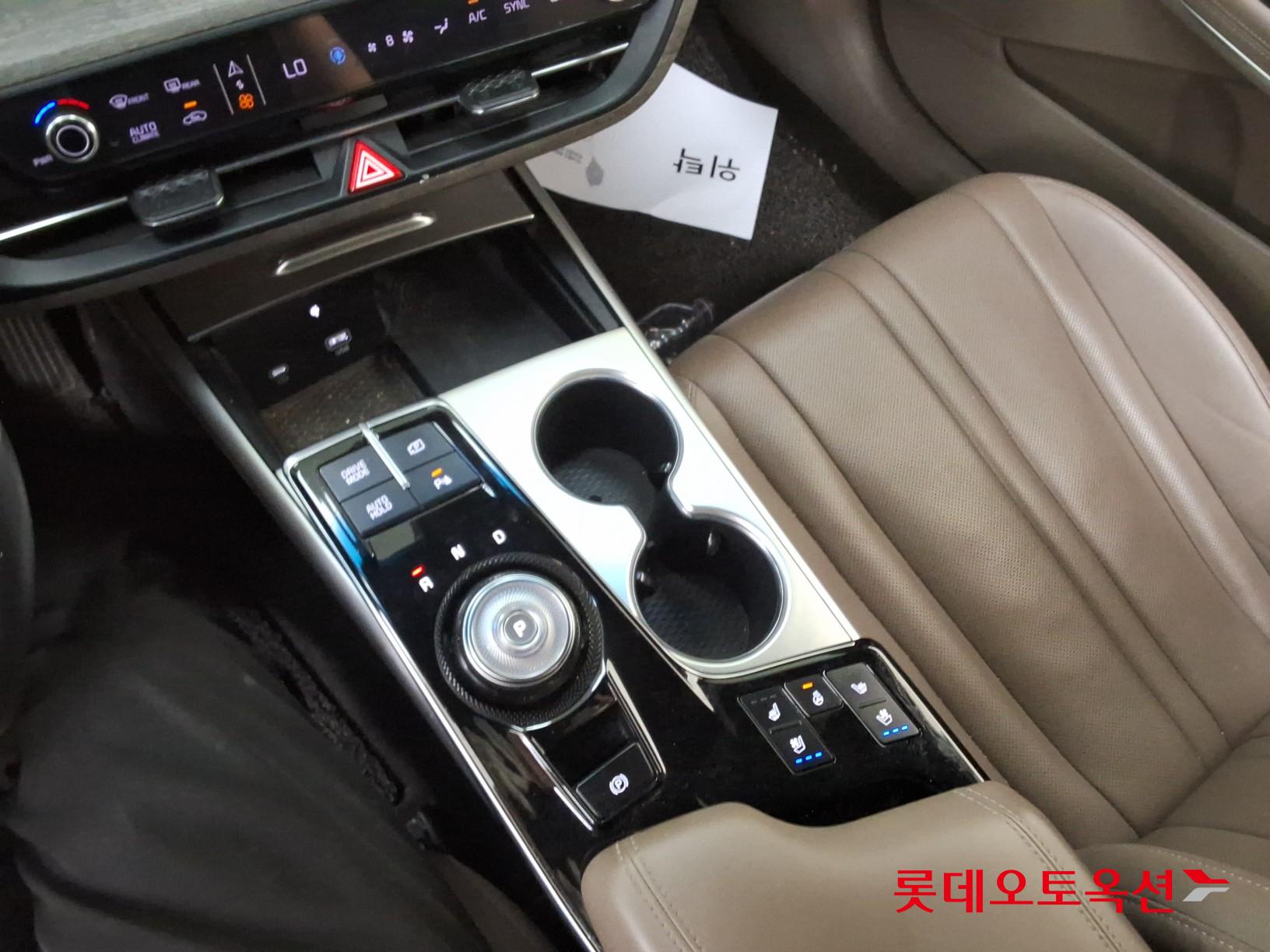2023 - kia k8