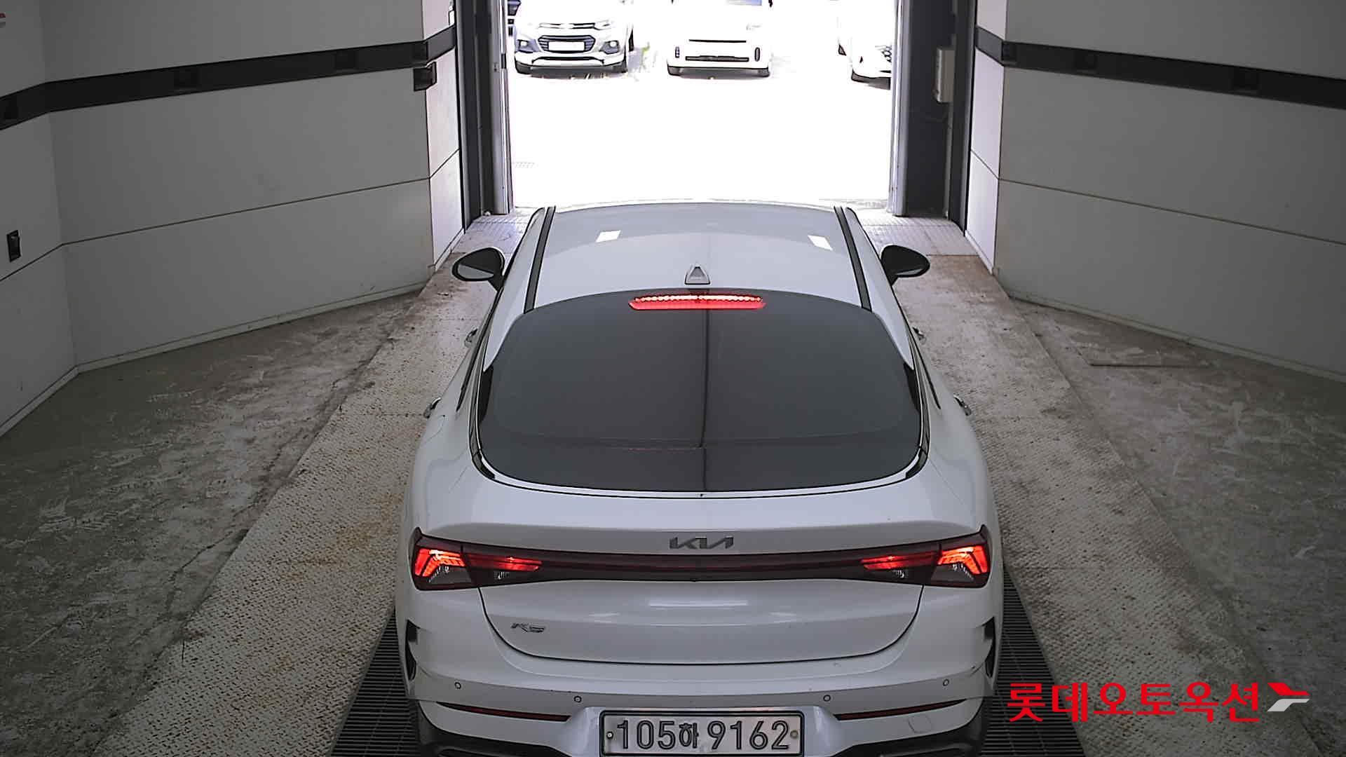 2022 - kia k5