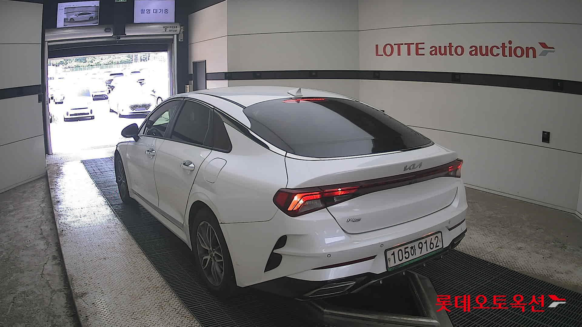 2022 - kia k5