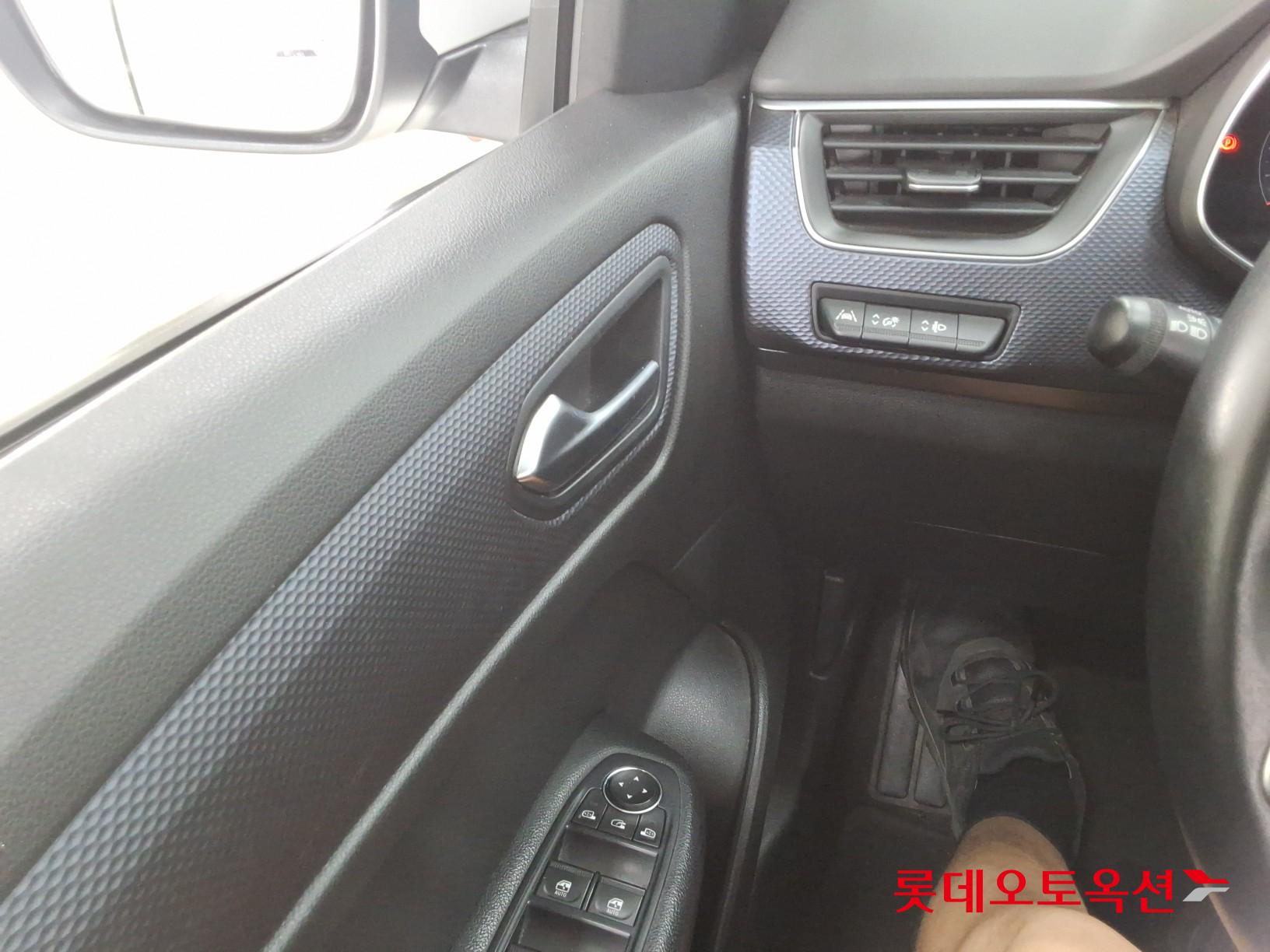 2020 - renault samsung xm3