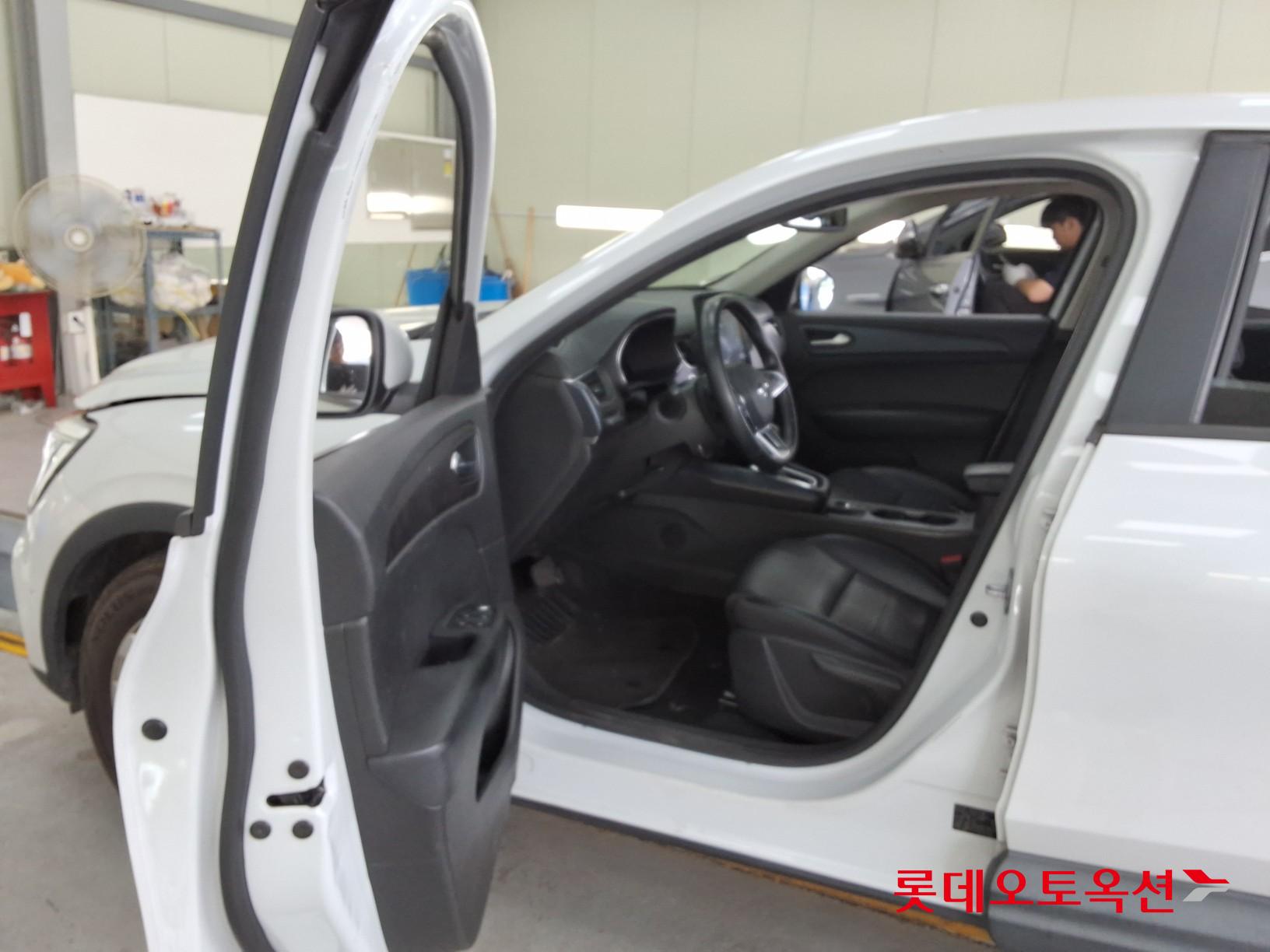 2020 - renault samsung xm3