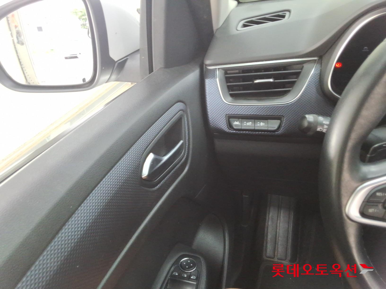 2020 - renault samsung xm3