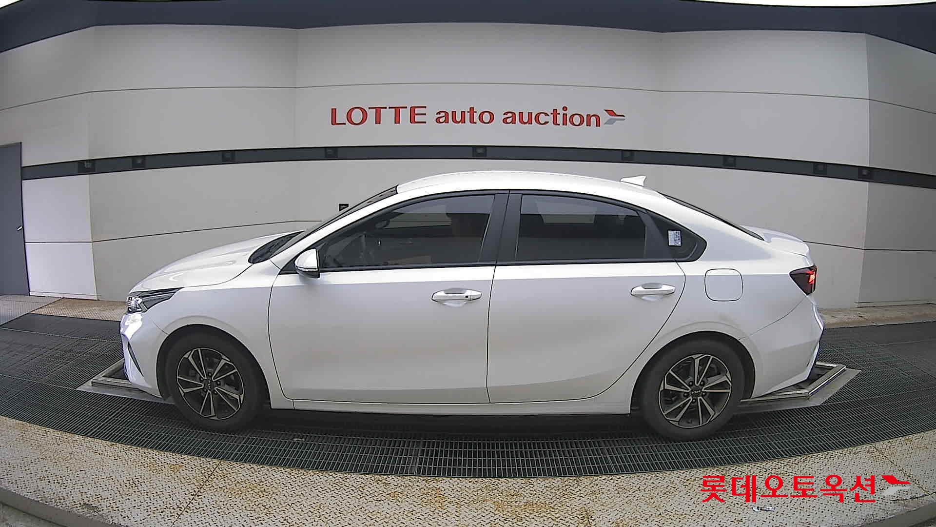 2022 - kia k3