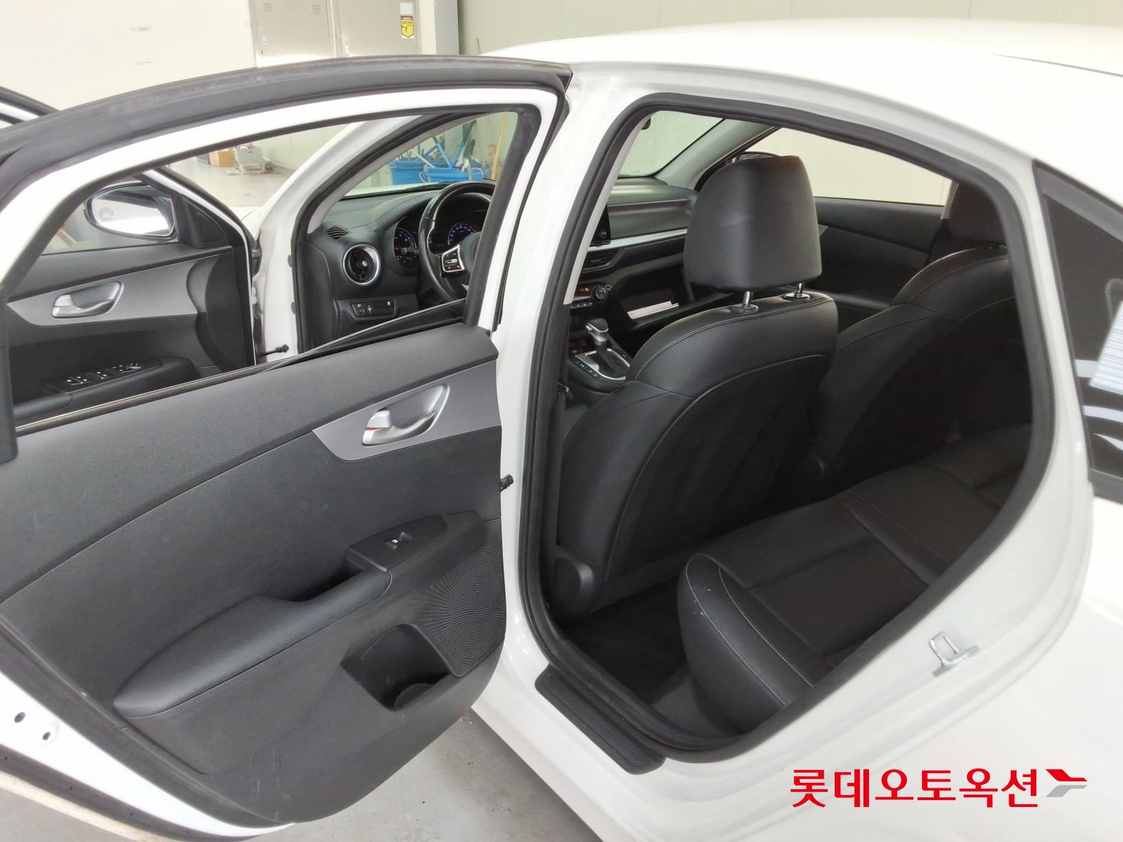 2022 - kia k3
