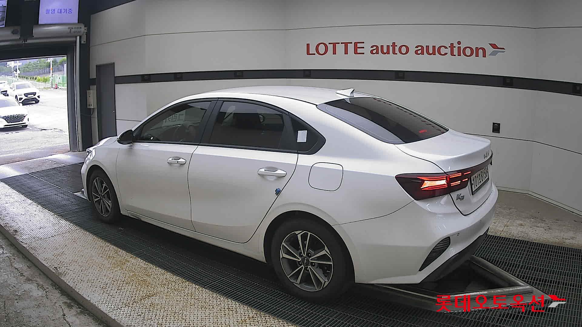 2022 - kia k3