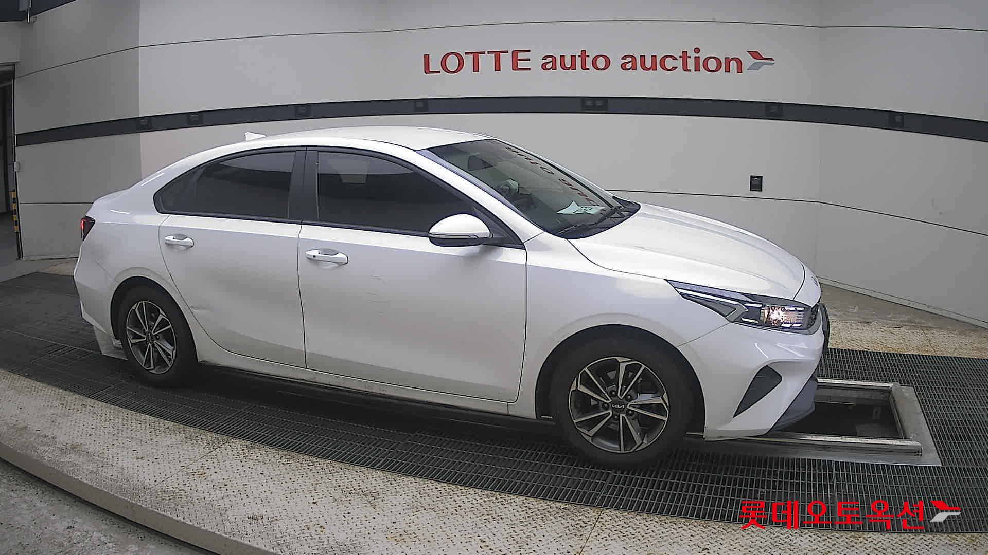 2022 - kia k3