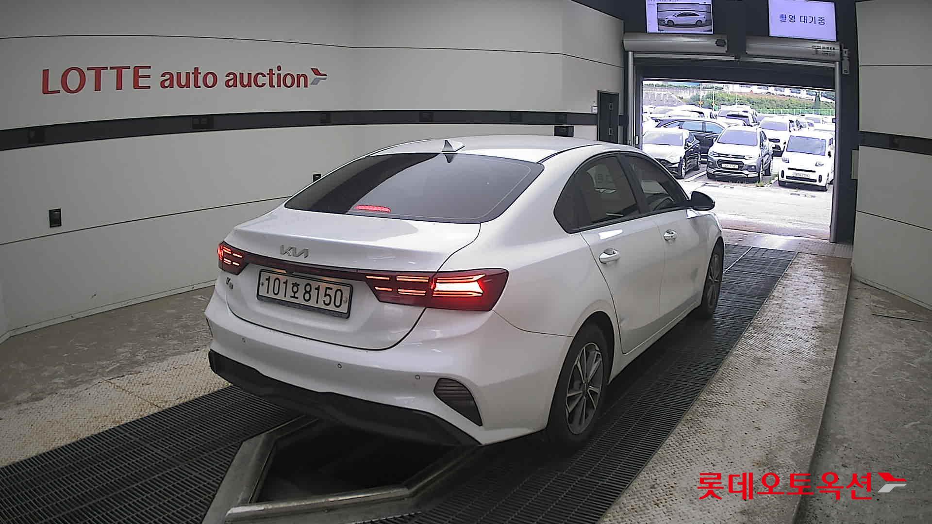2022 - kia k3