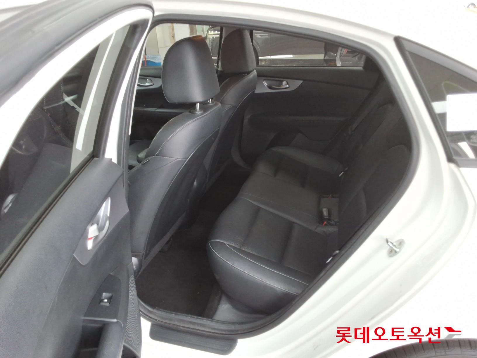 2022 - kia k3