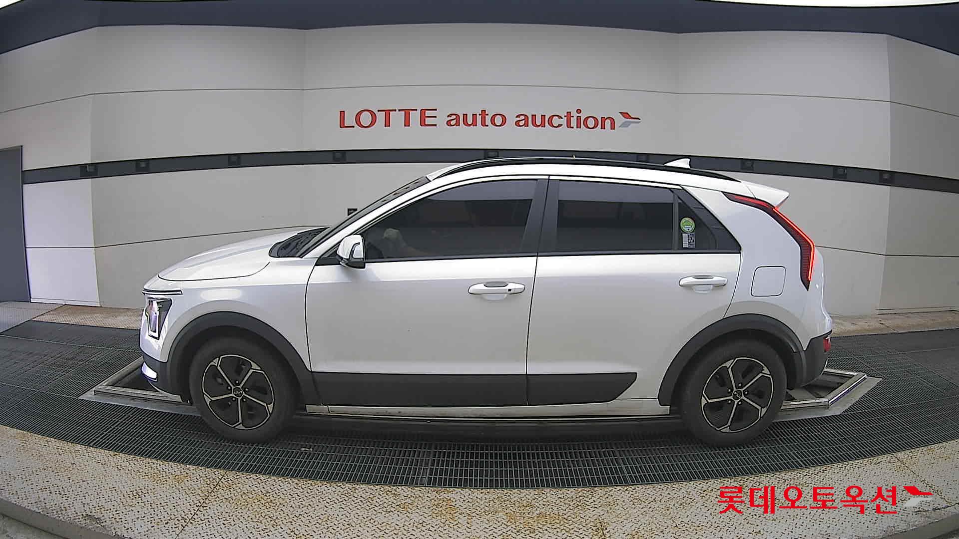 2022 - kia niro