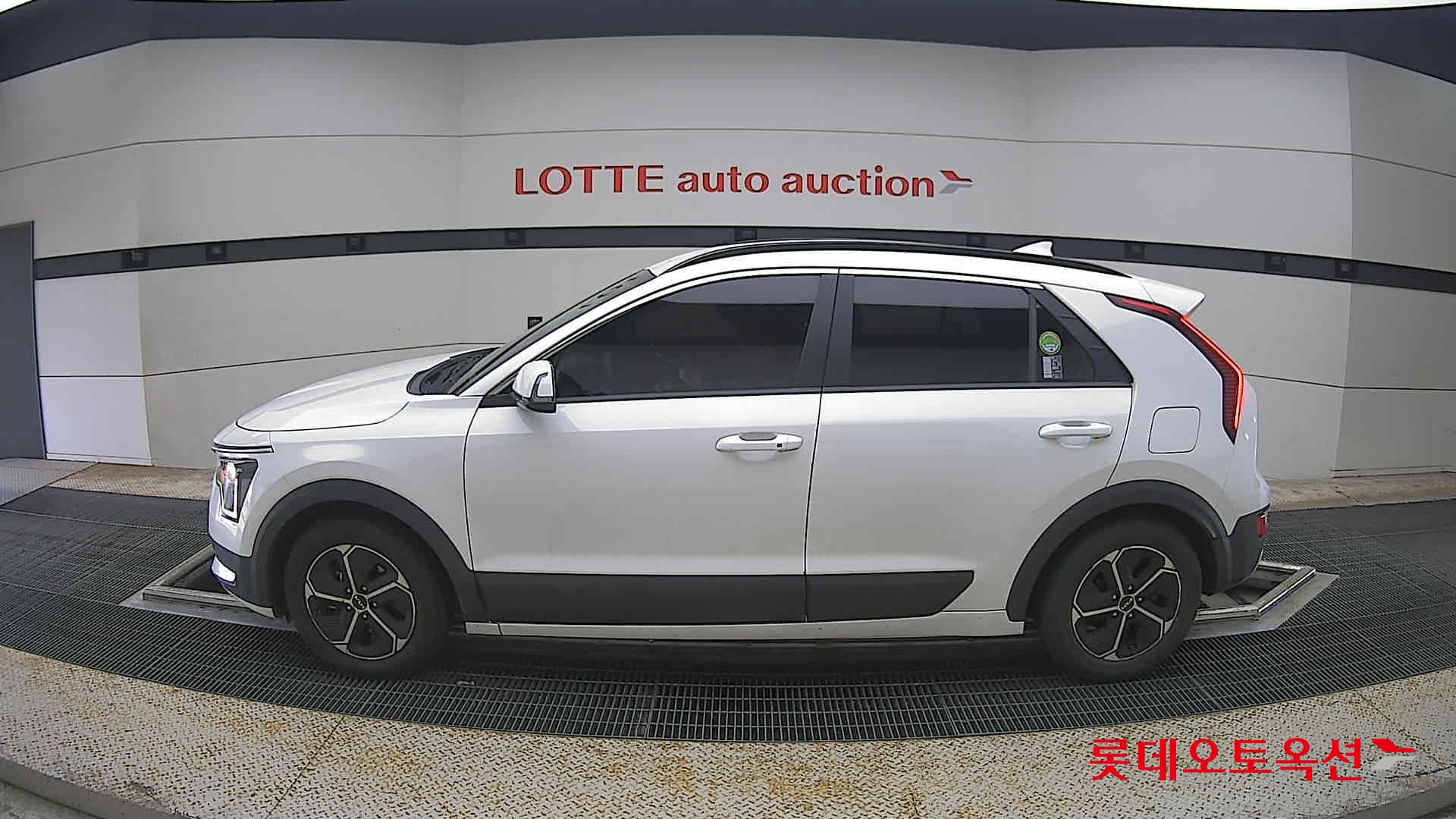 2022 - kia niro