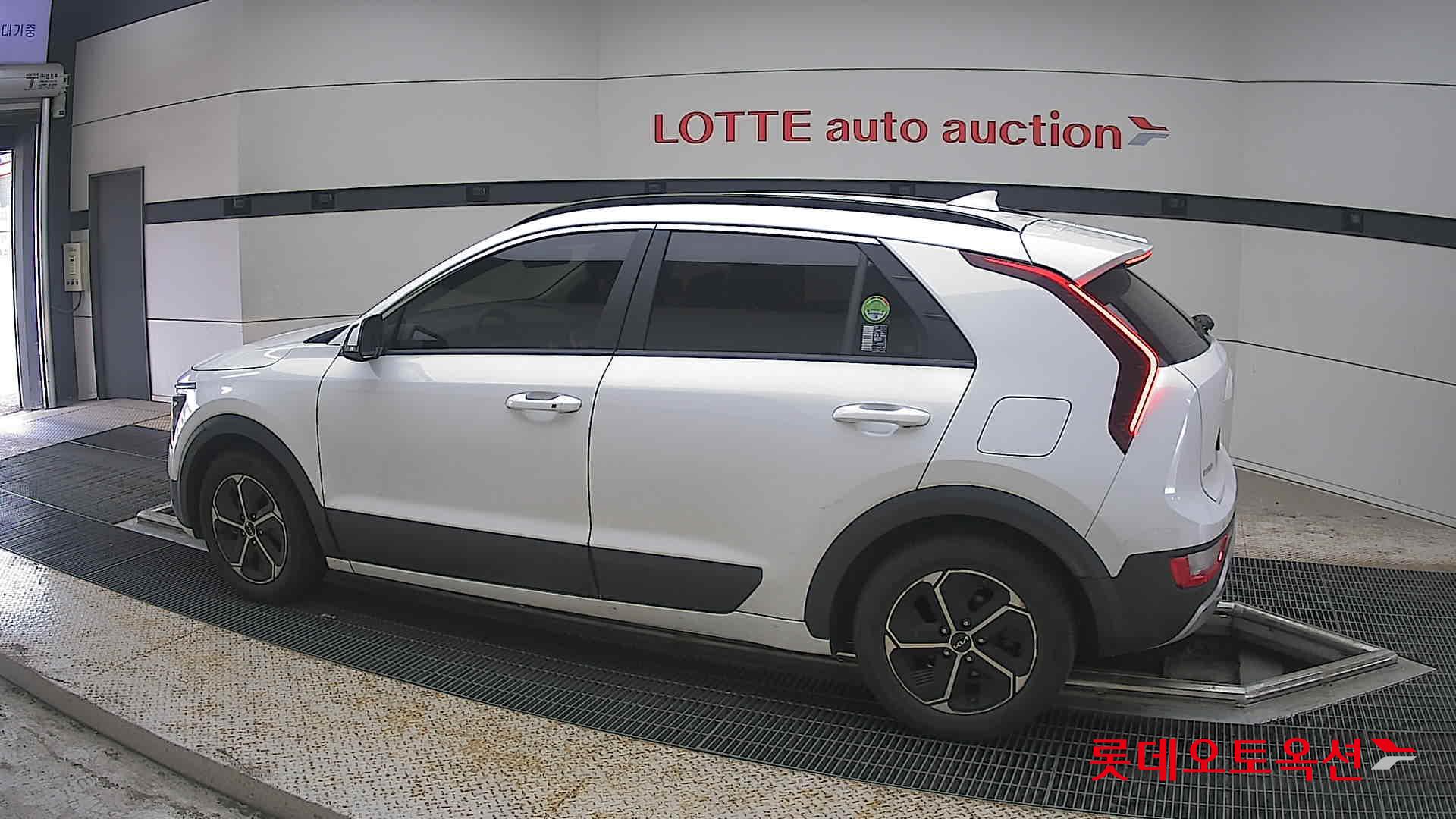 2022 - kia niro