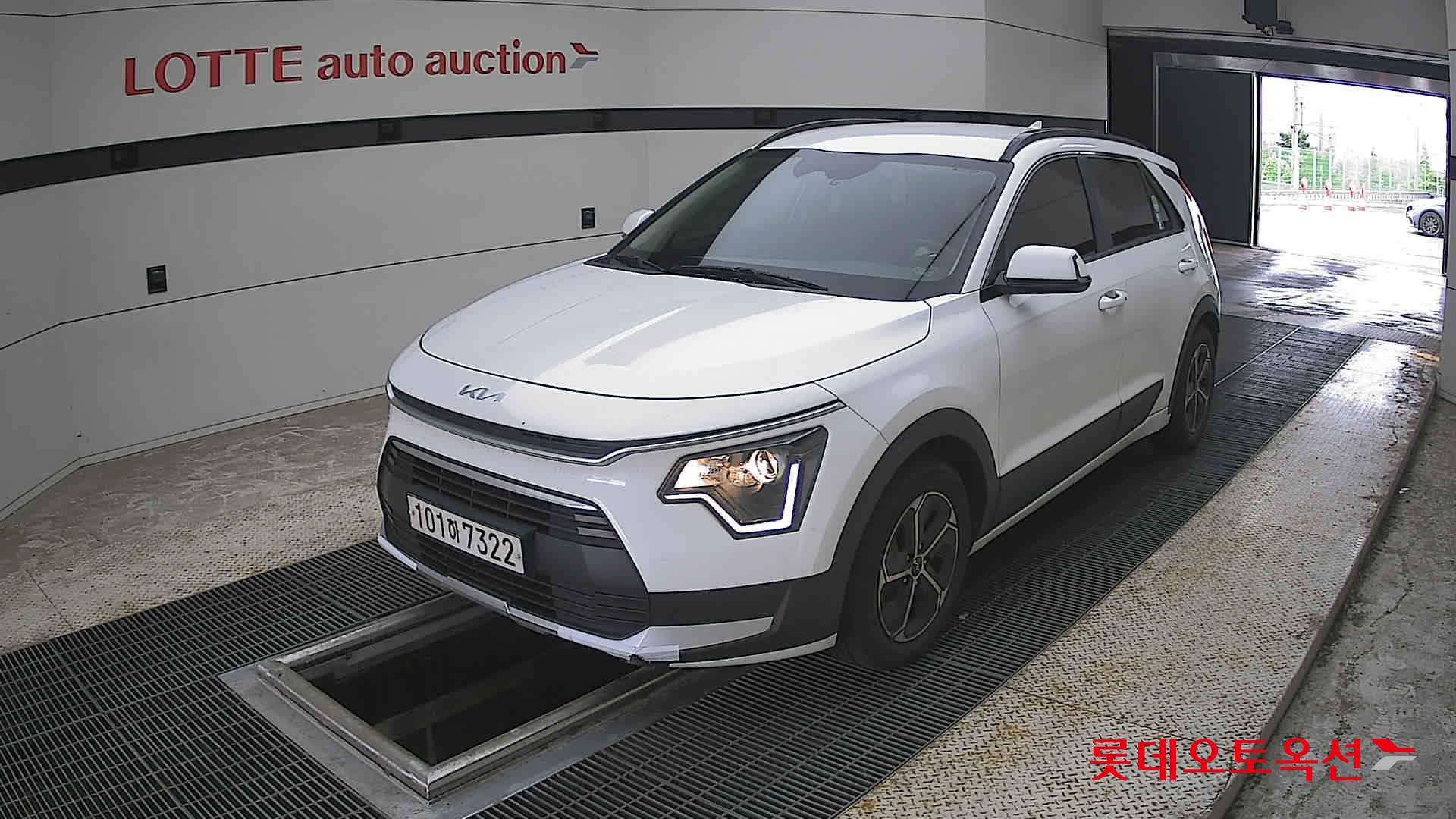 2022 - kia niro