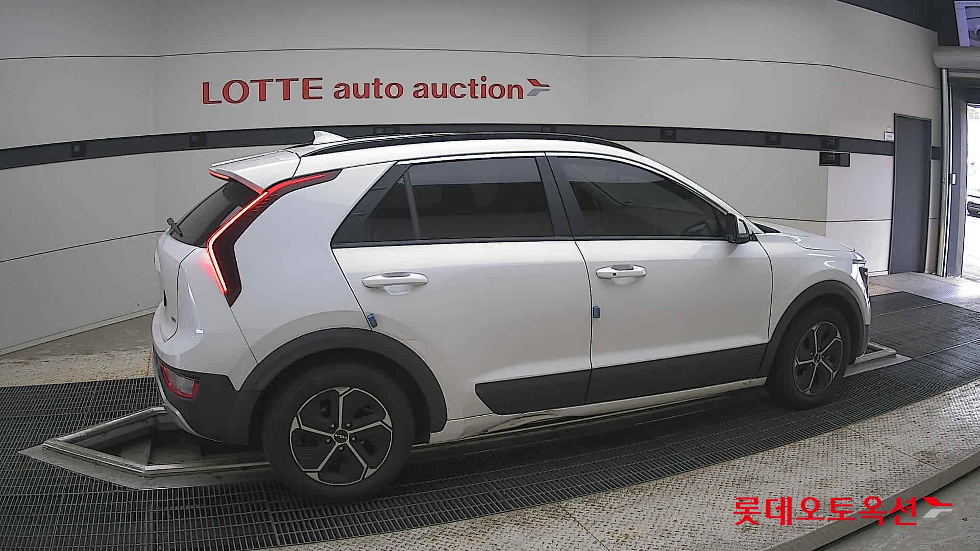 2022 - kia niro