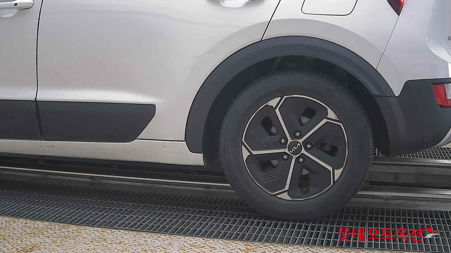 2022 - kia niro