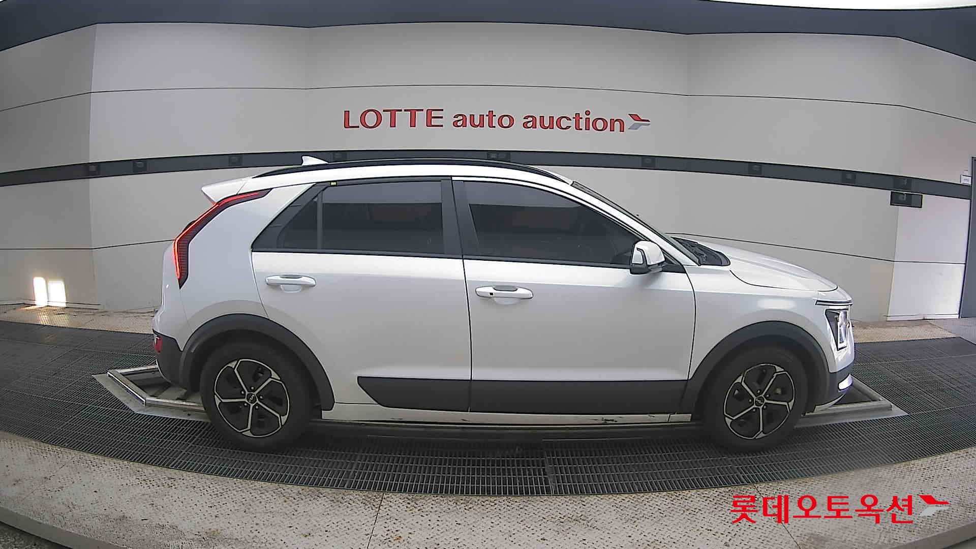 2022 - kia niro