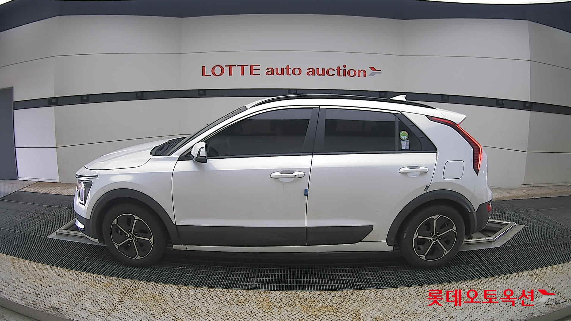 2022 - kia niro