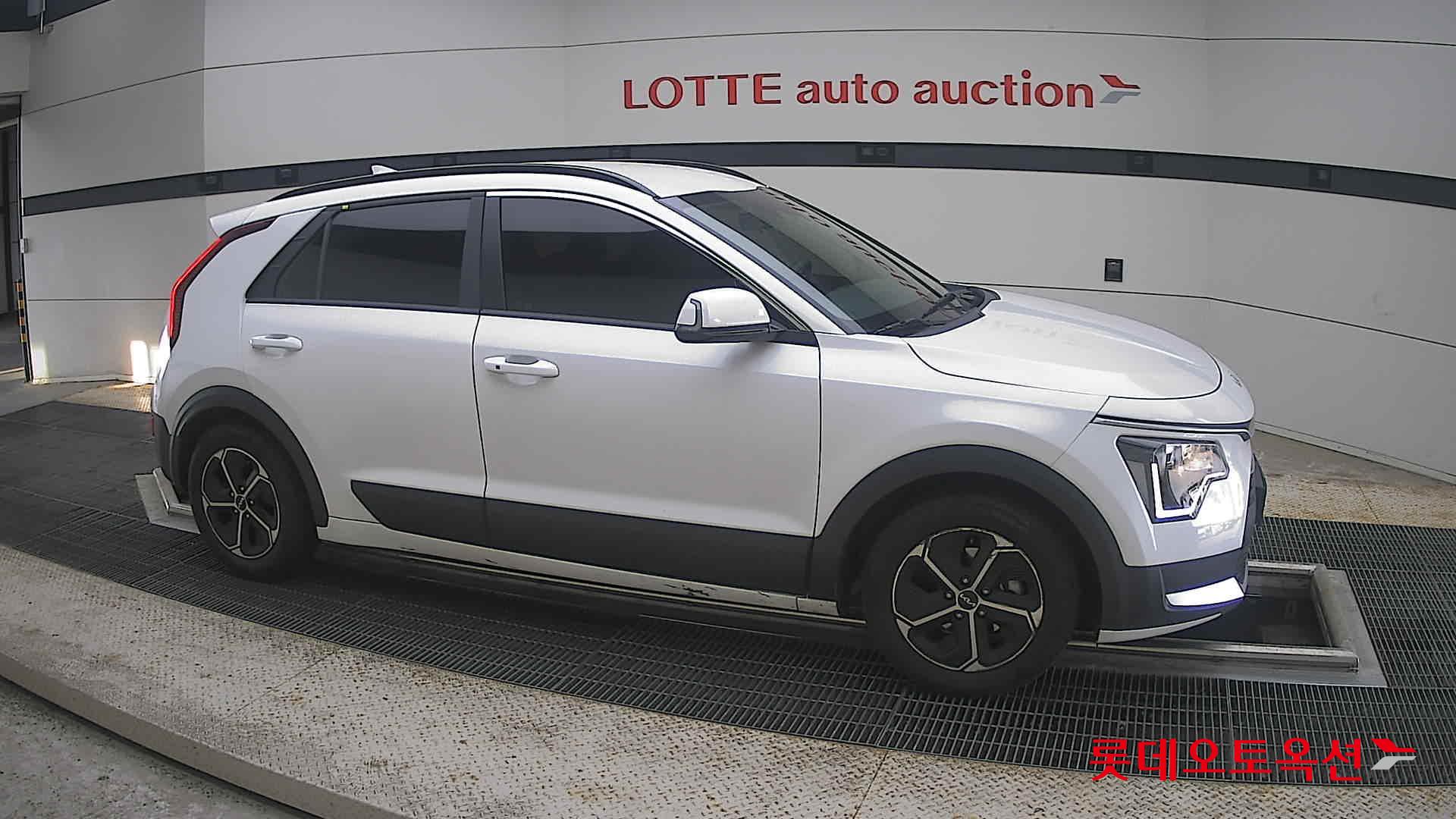 2022 - kia niro