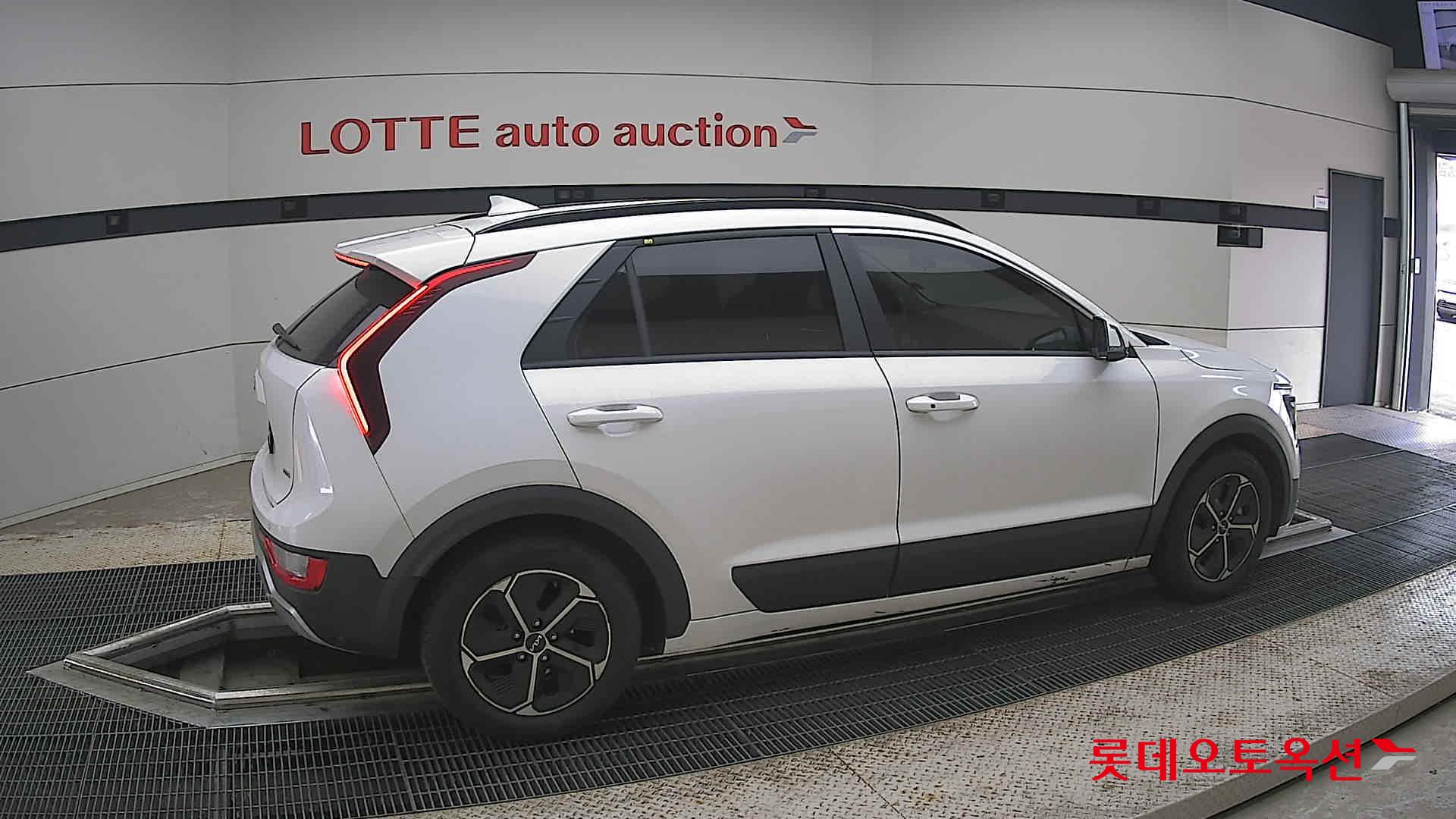 2022 - kia niro