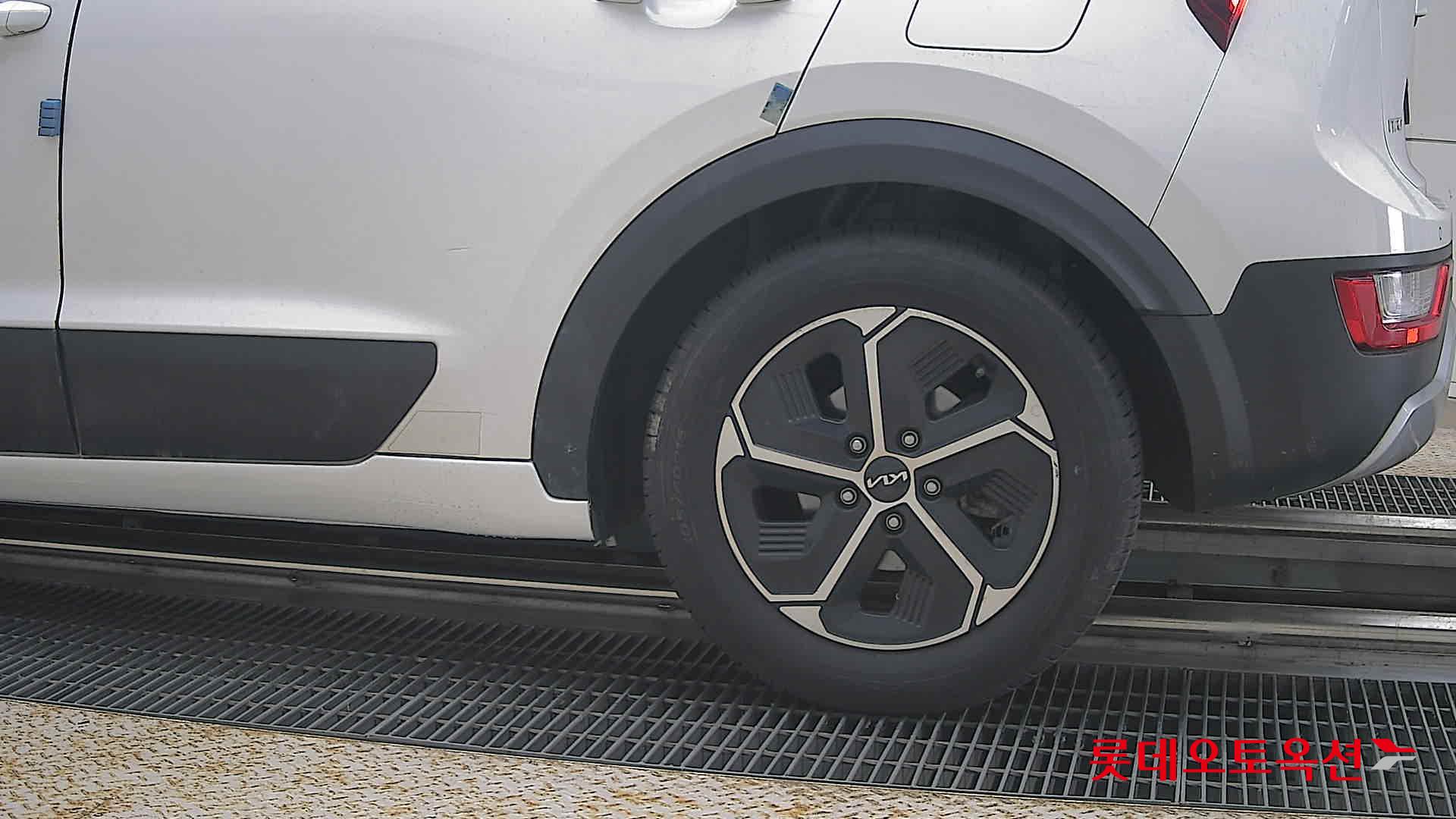 2022 - kia niro