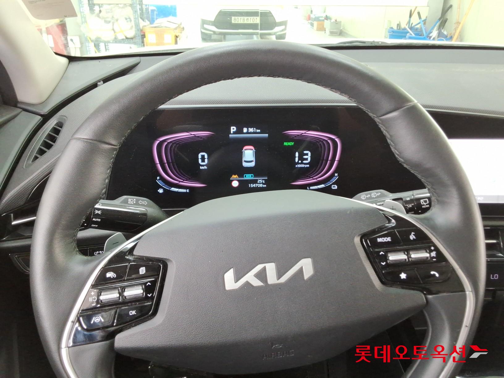 2022 - kia niro