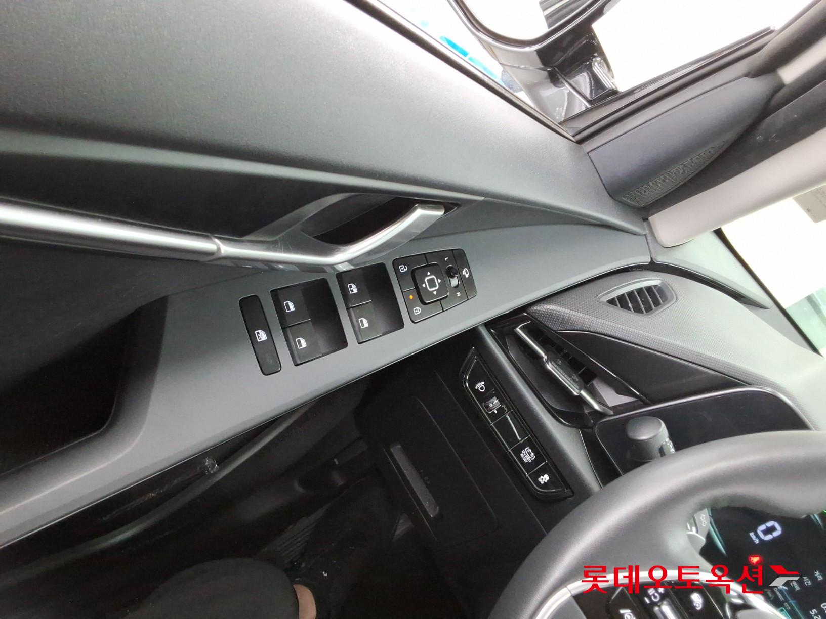 2022 - kia niro