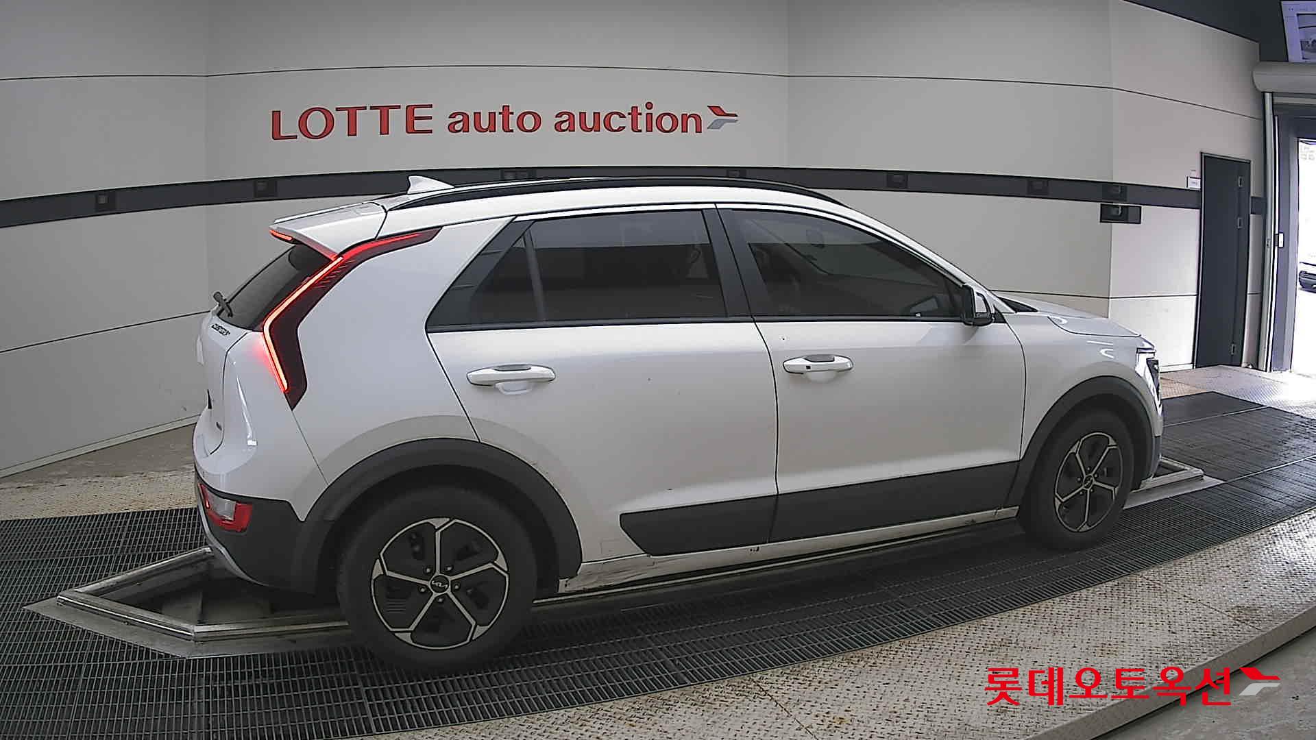 2022 - kia niro