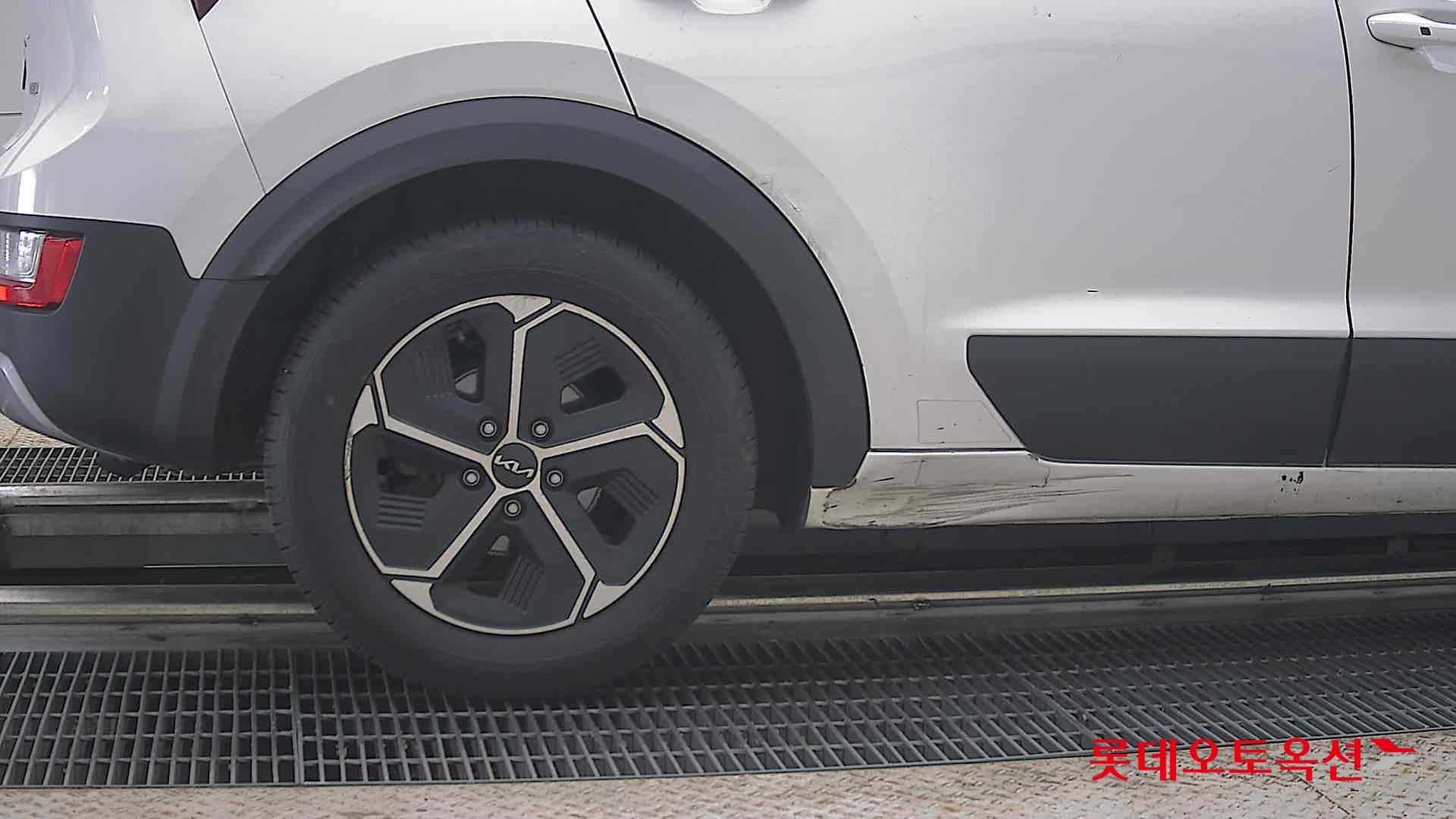2022 - kia niro