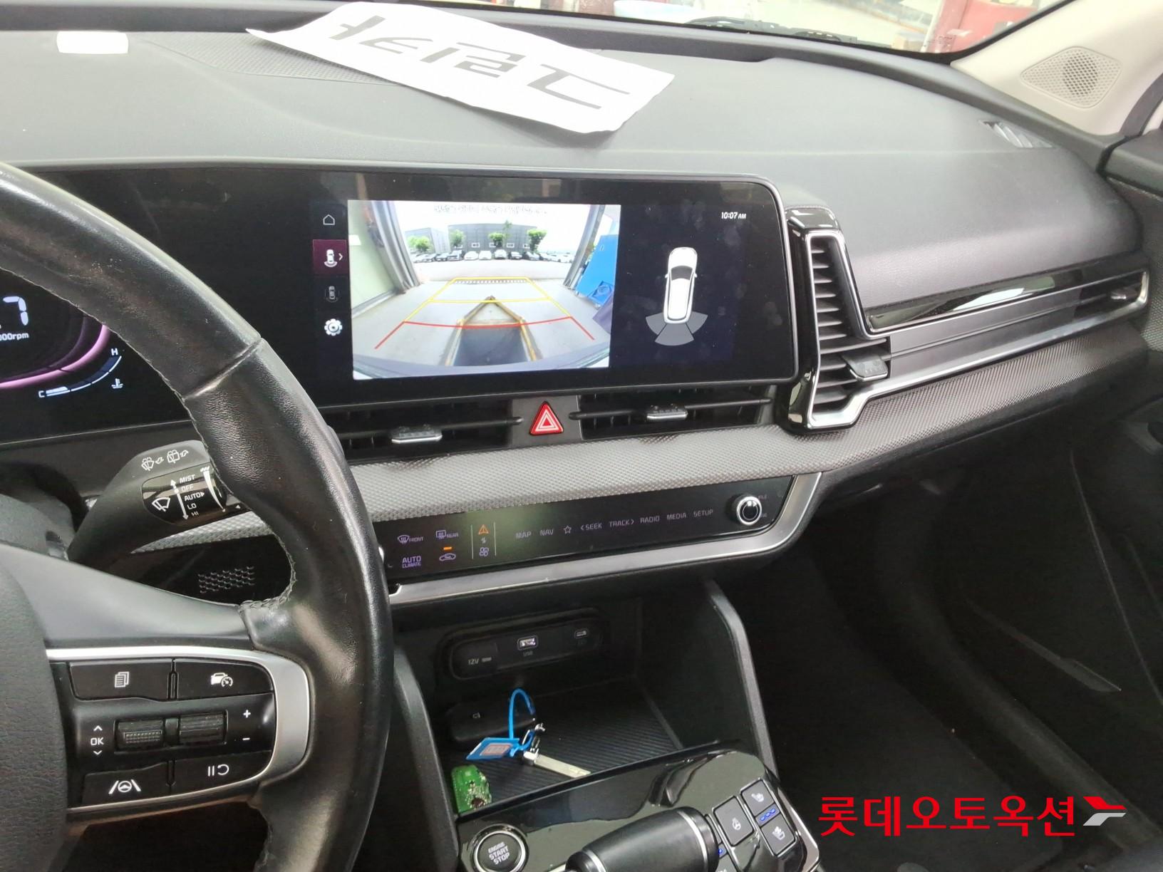2022 - kia sportage