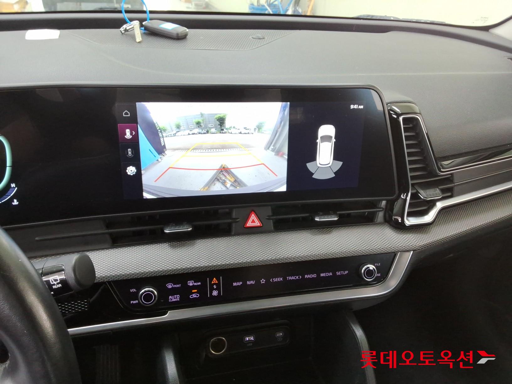 2022 - kia sportage