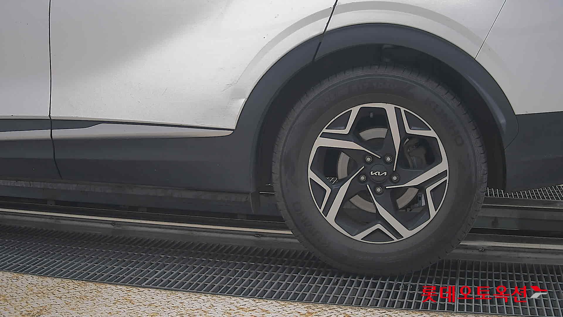 2022 - kia sportage