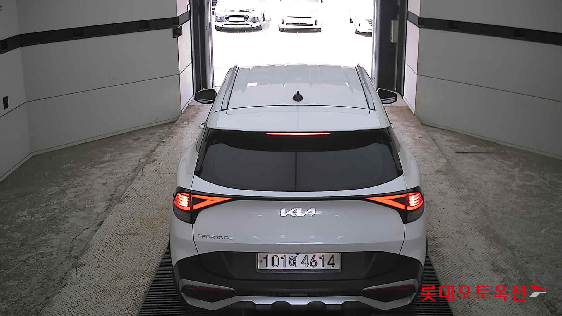 2022 - kia sportage