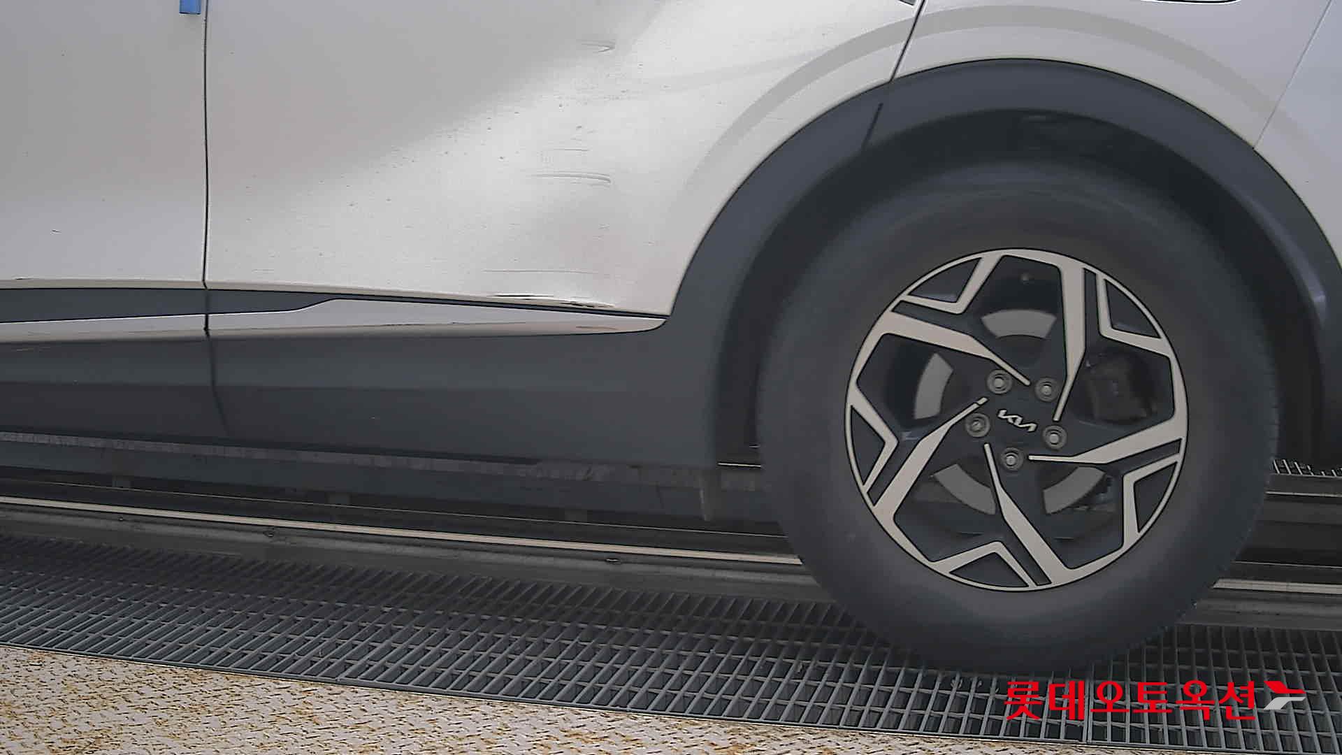 2022 - kia sportage