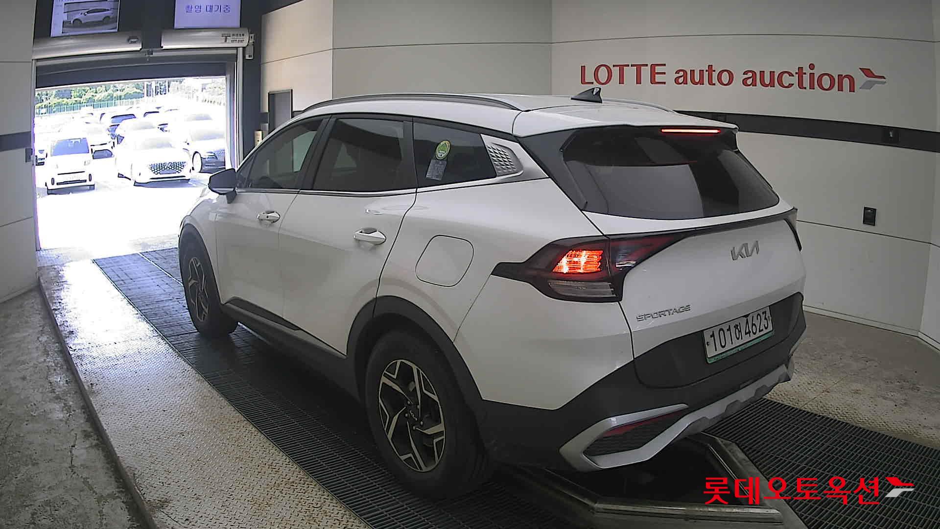 2022 - kia sportage
