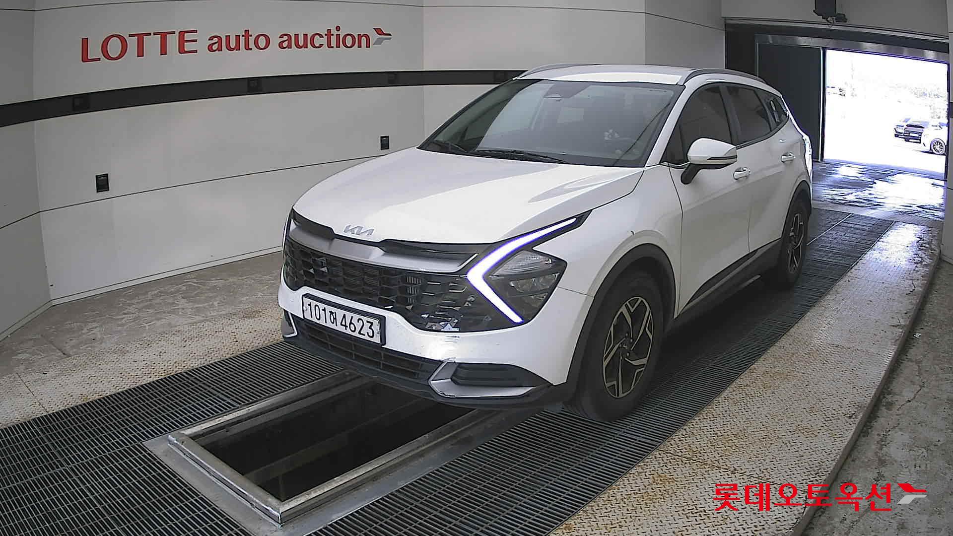 2022 - kia sportage