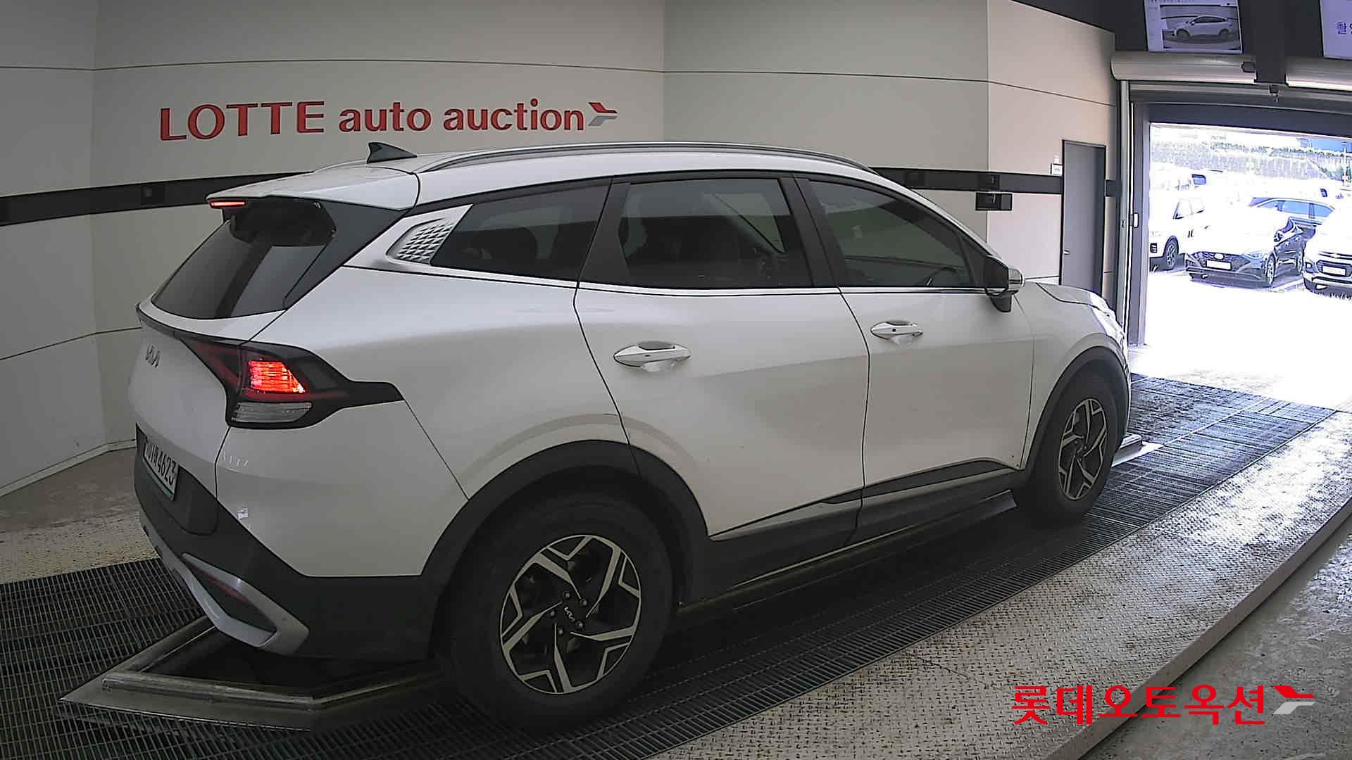 2022 - kia sportage