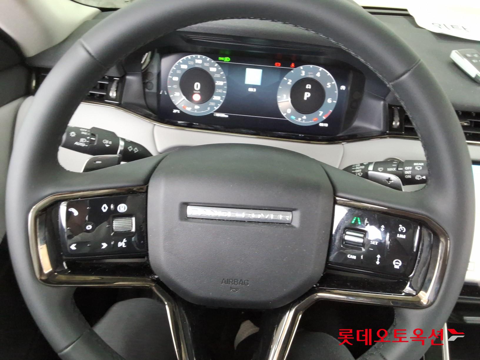 2025 - land rover range rover