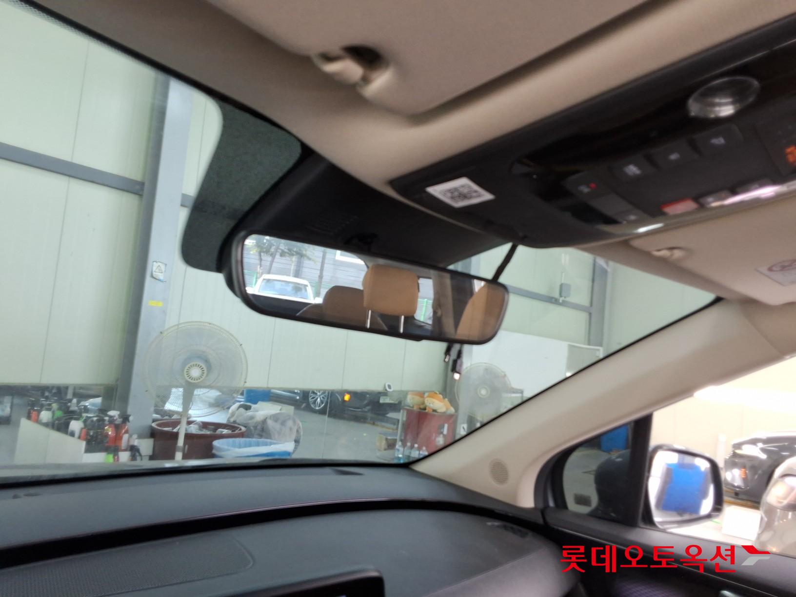 2022 - kia carnival
