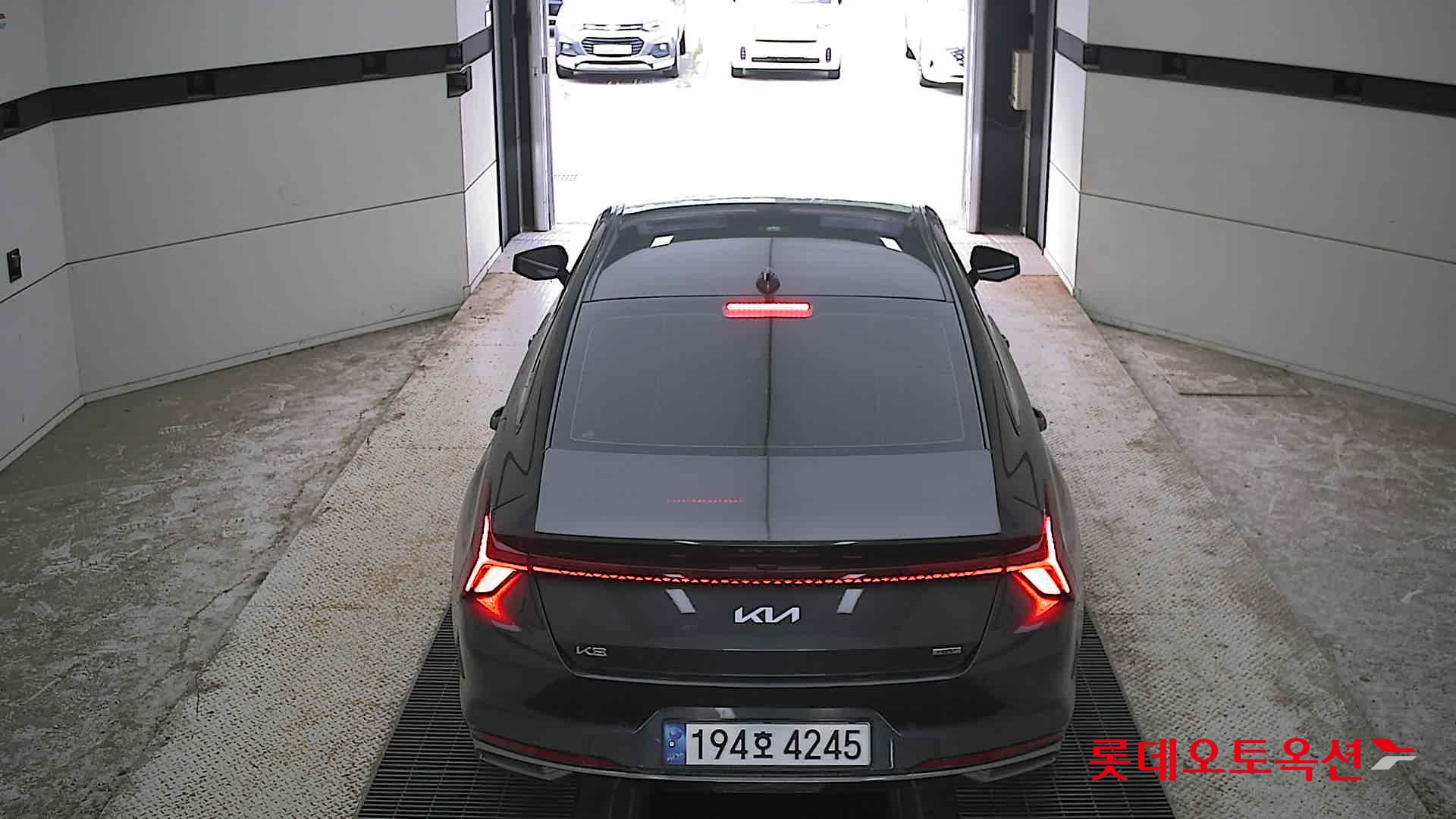2023 - kia k8